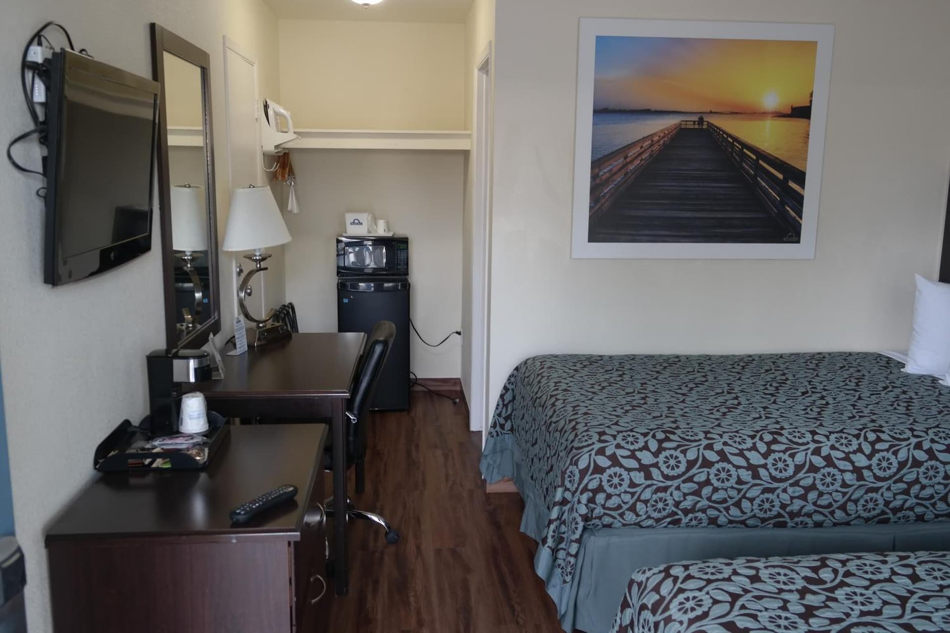 Days Inn by Wyndham Santa Maria gallery photo in Santa Maria, CA — image 21