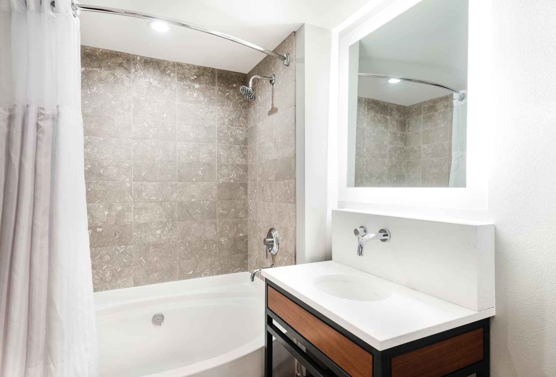 The Heathman Hotel Kirkland interior in Kirkland, WA — gallery photo 2