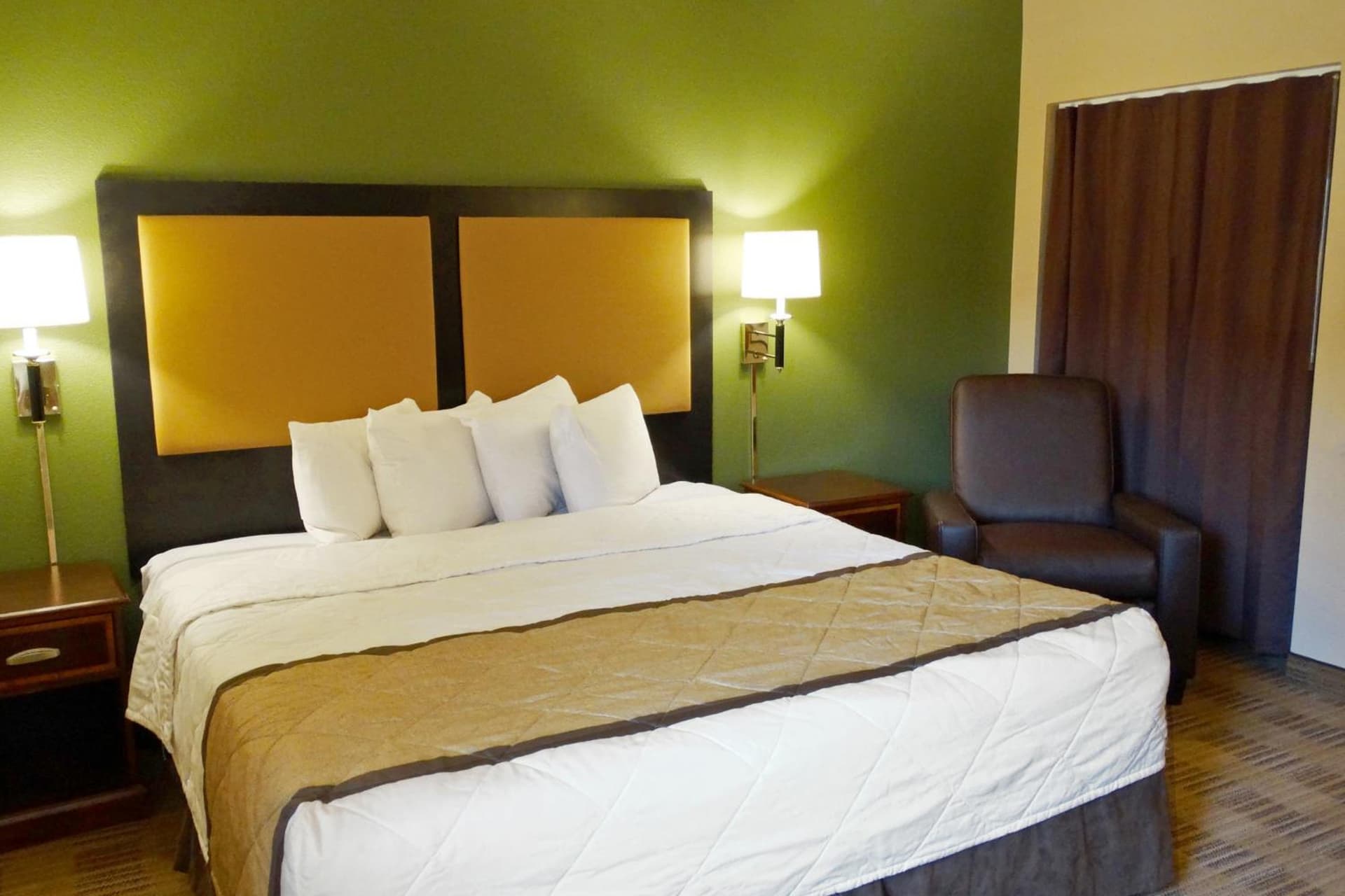 Extended Stay America Select Suites - Dallas - Richardson gallery photo in Richardson, TX — image 13