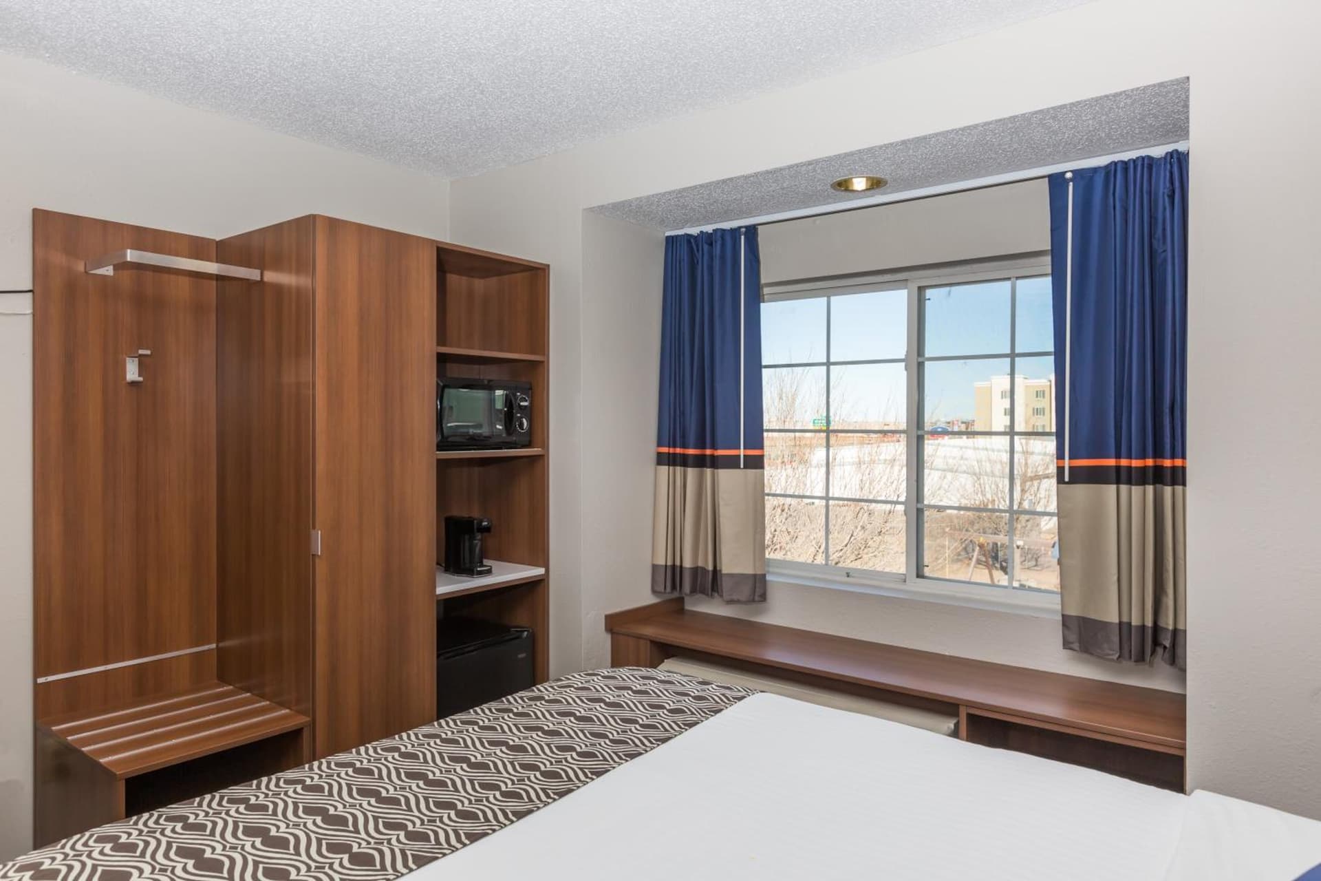 Microtel Inn & Suites by Wyndham Sioux Falls gallery photo in Sioux Falls, SD — image 21