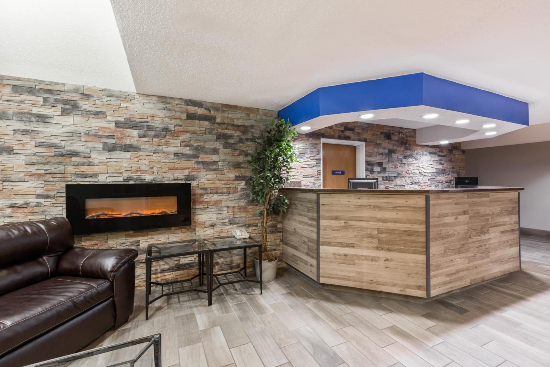 Microtel Inn & Suites by Wyndham Sioux Falls gallery photo in Sioux Falls, SD — image 12