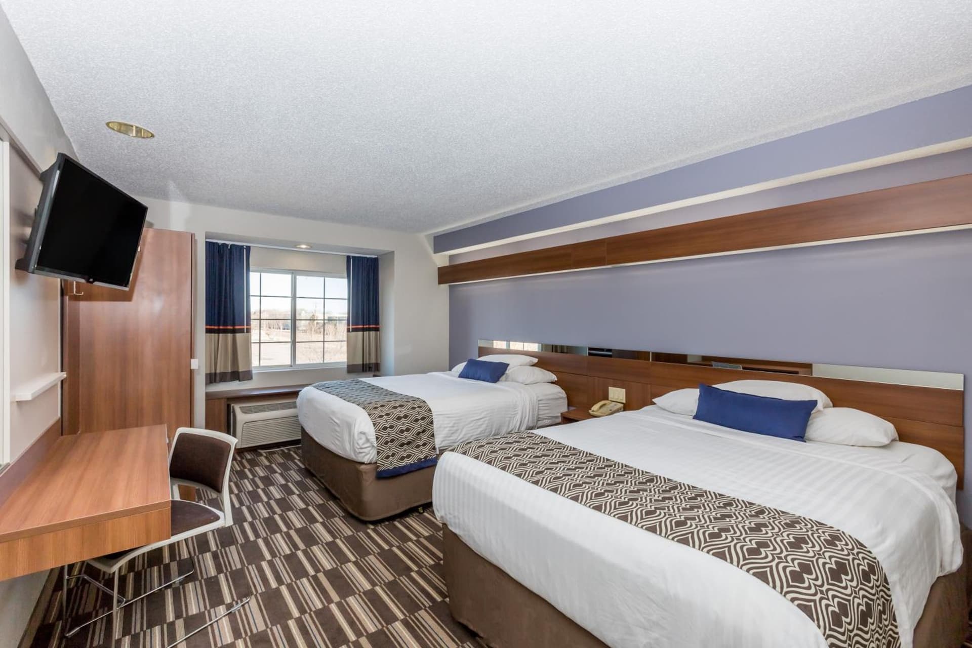 Microtel Inn & Suites by Wyndham Sioux Falls gallery photo in Sioux Falls, SD — image 20