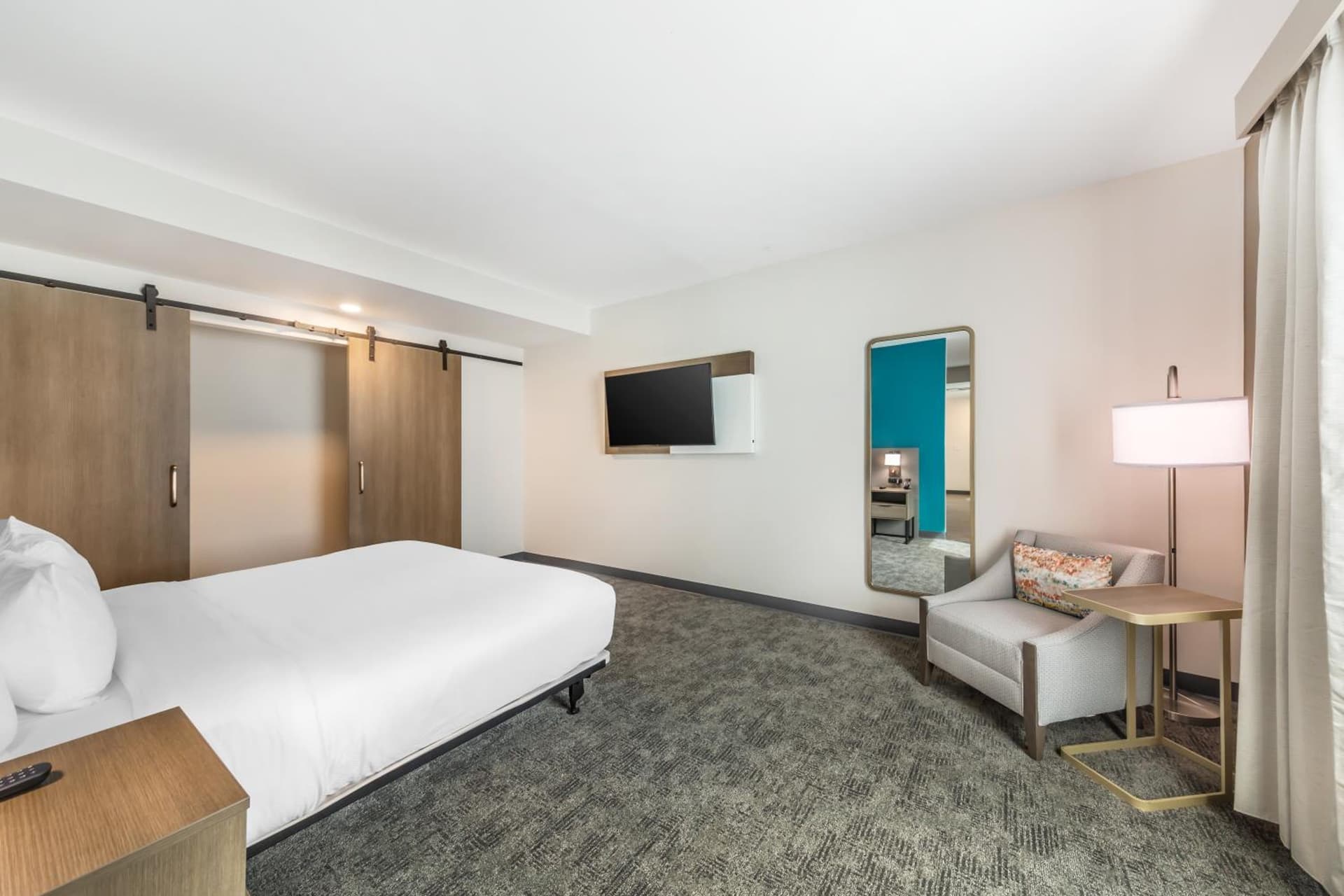 Comfort Suites Fort Myers East I-75 gallery photo in Fort Myers, FL — image 46