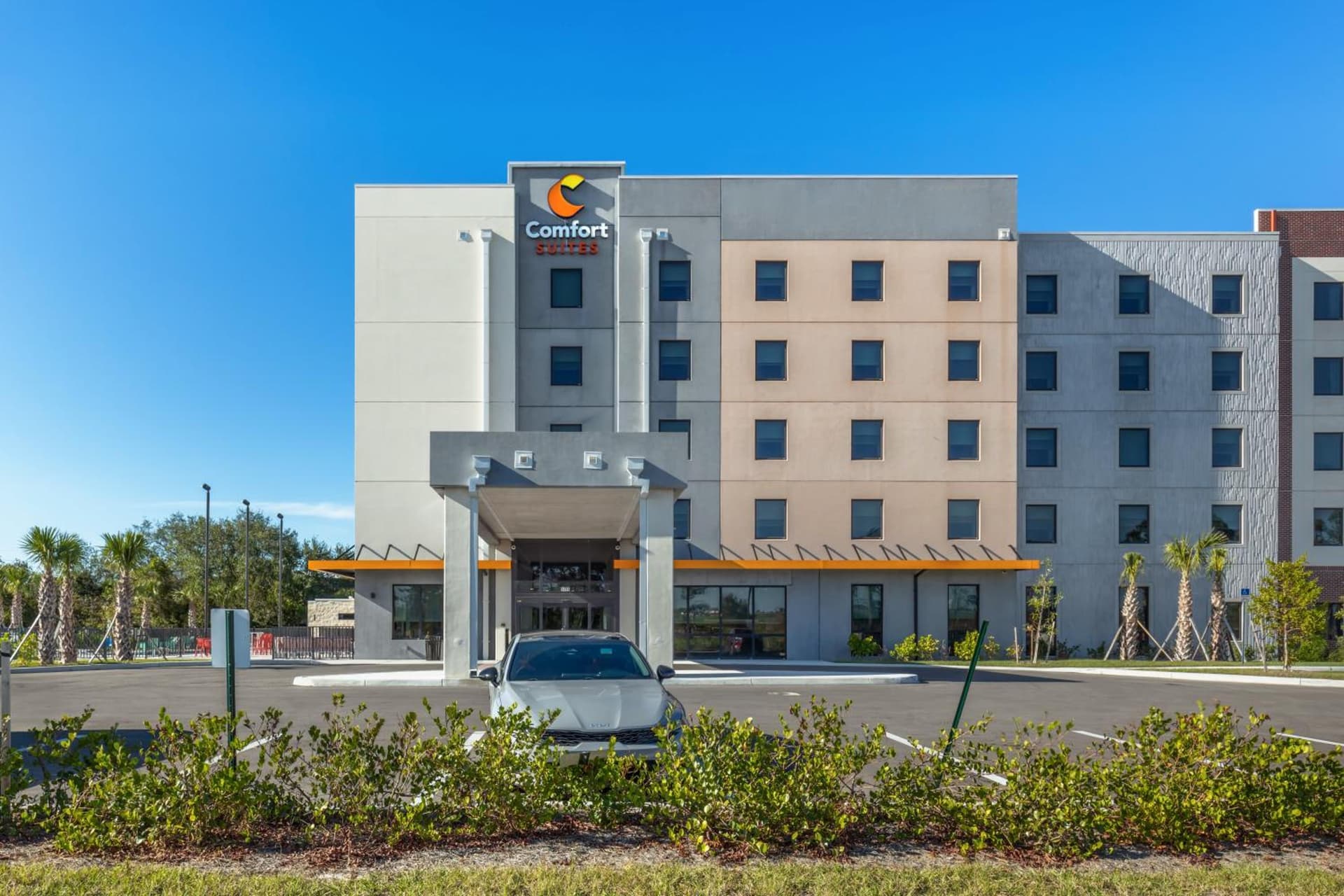 Comfort Suites Fort Myers East I-75 gallery photo in Fort Myers, FL — image 74