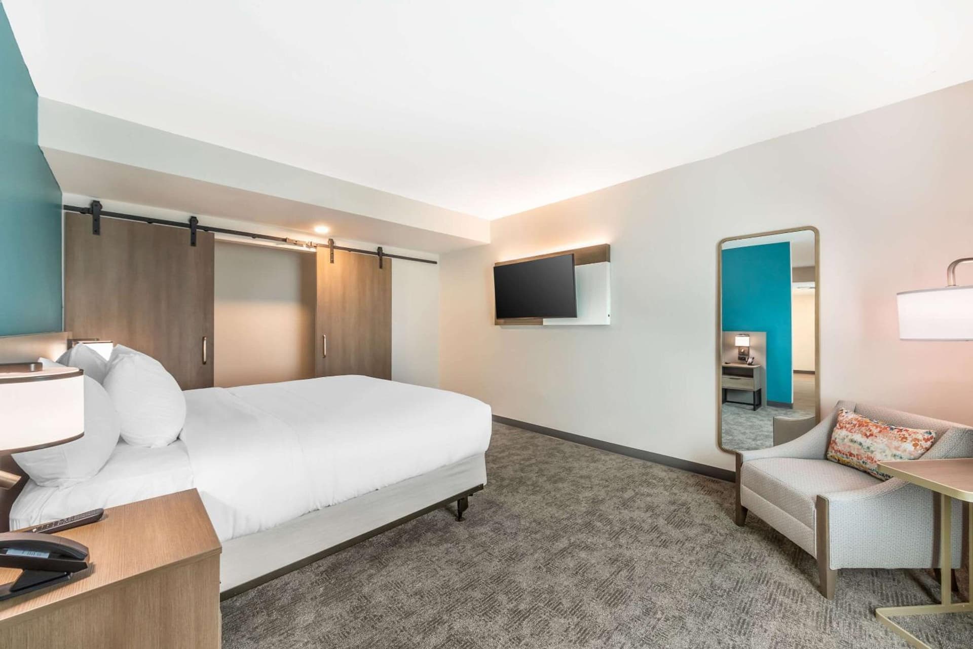 Comfort Suites Fort Myers East I-75 gallery photo in Fort Myers, FL — image 16