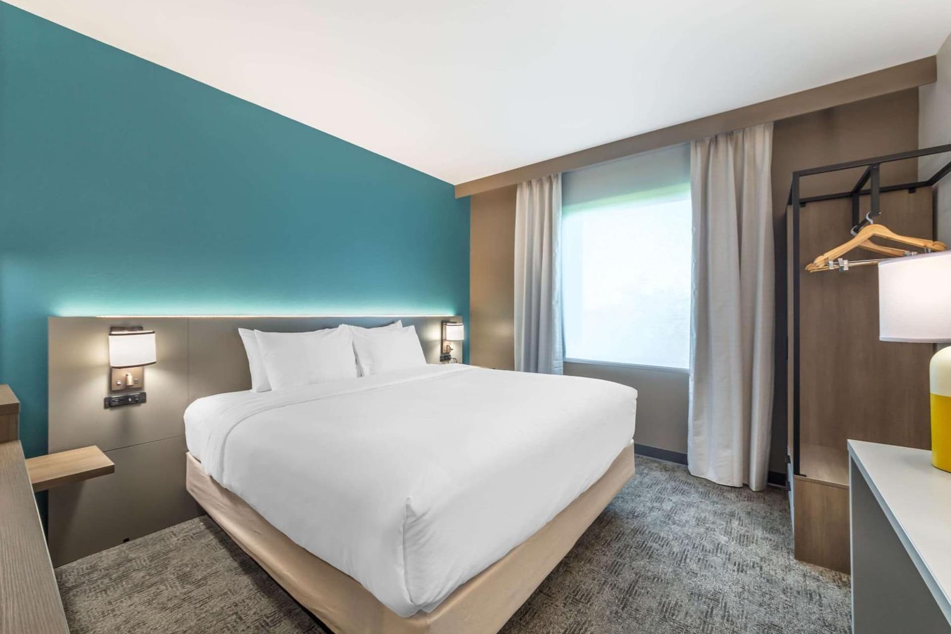 Comfort Suites Fort Myers East I-75 gallery photo in Fort Myers, FL — image 19