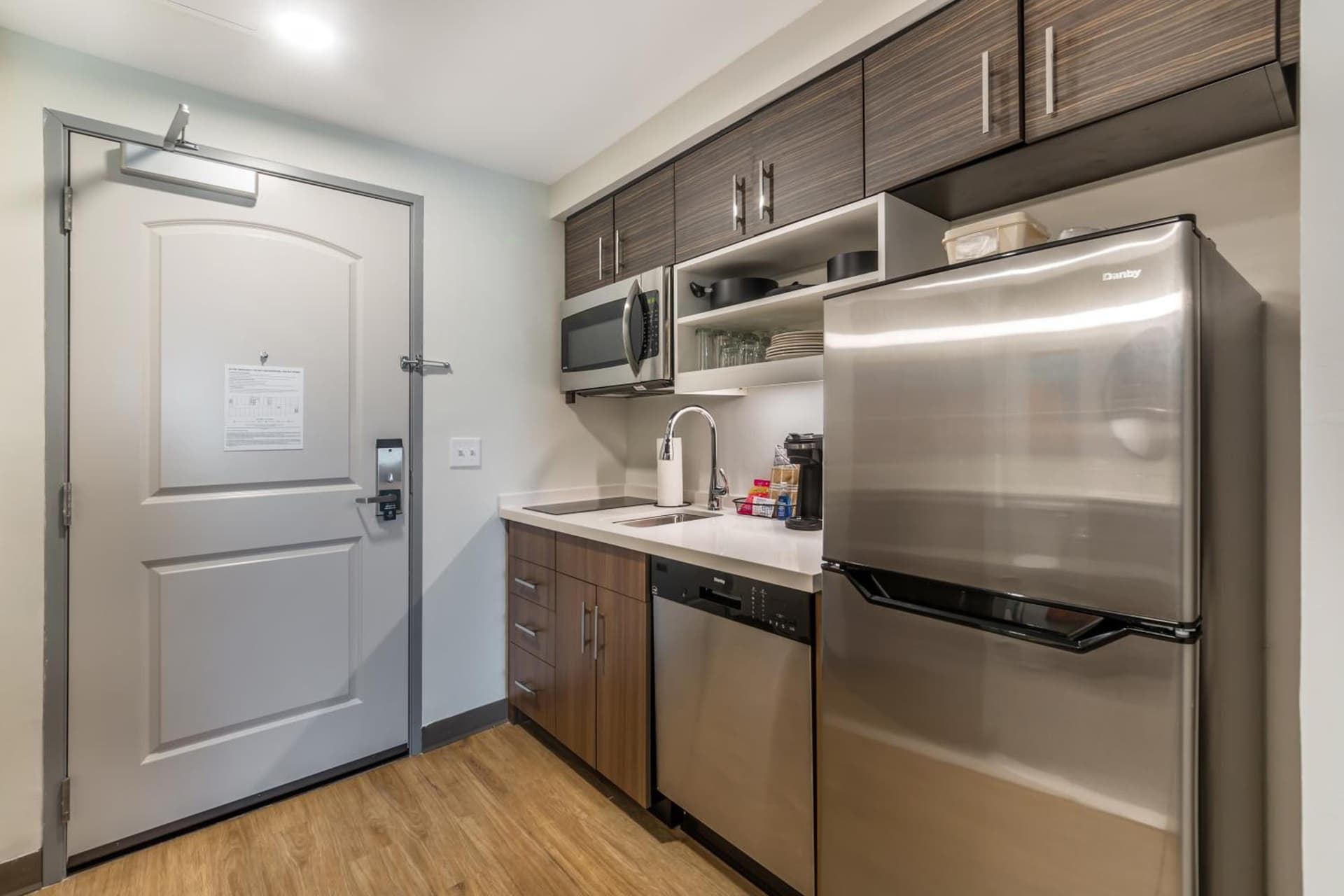 MainStay Suites Fort Myers East I-75 gallery photo in Fort Myers, FL — image 51