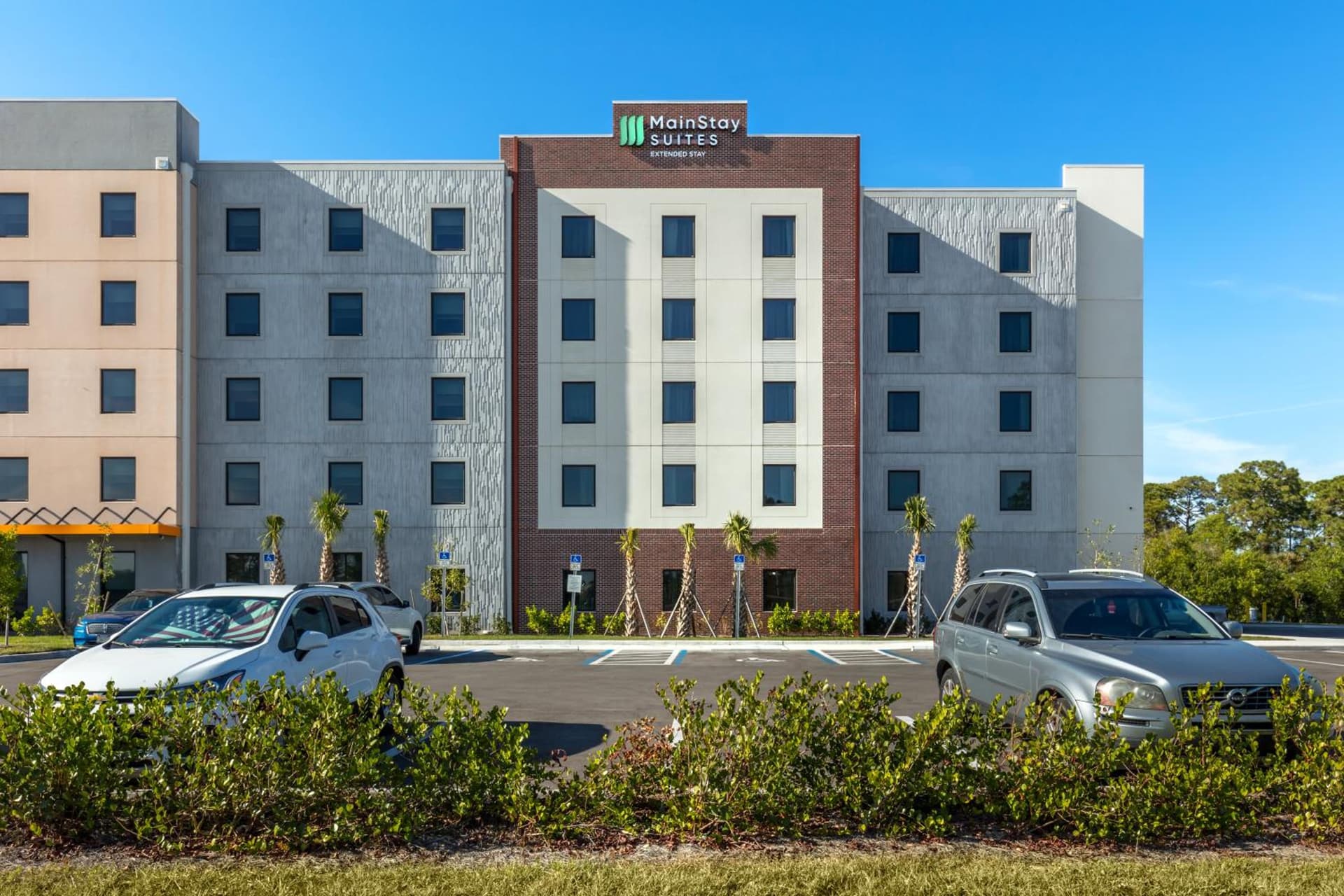 MainStay Suites Fort Myers East I-75 gallery photo in Fort Myers, FL — image 77