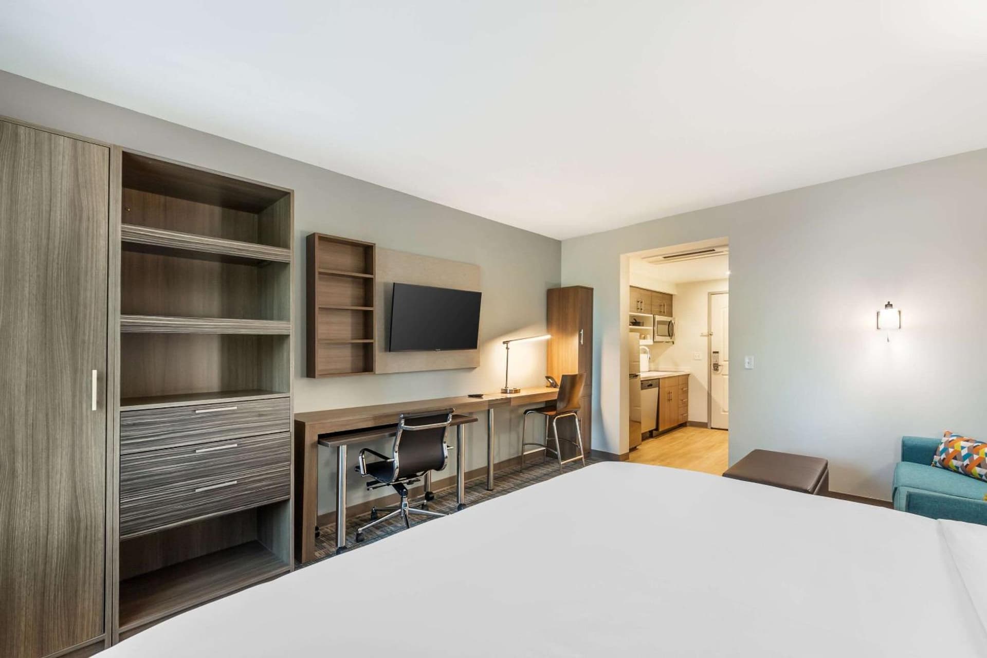 MainStay Suites Fort Myers East I-75 gallery photo in Fort Myers, FL — image 38