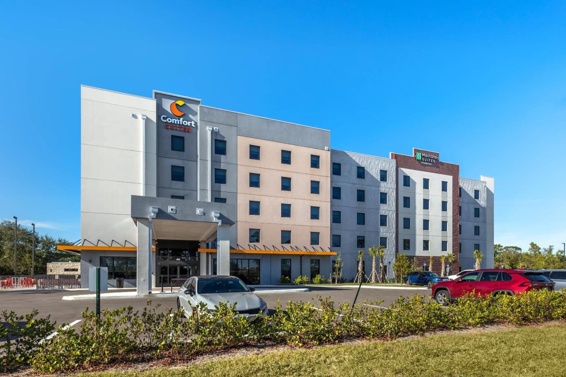 MainStay Suites Fort Myers East I-75 interior in Fort Myers, FL — gallery photo 2