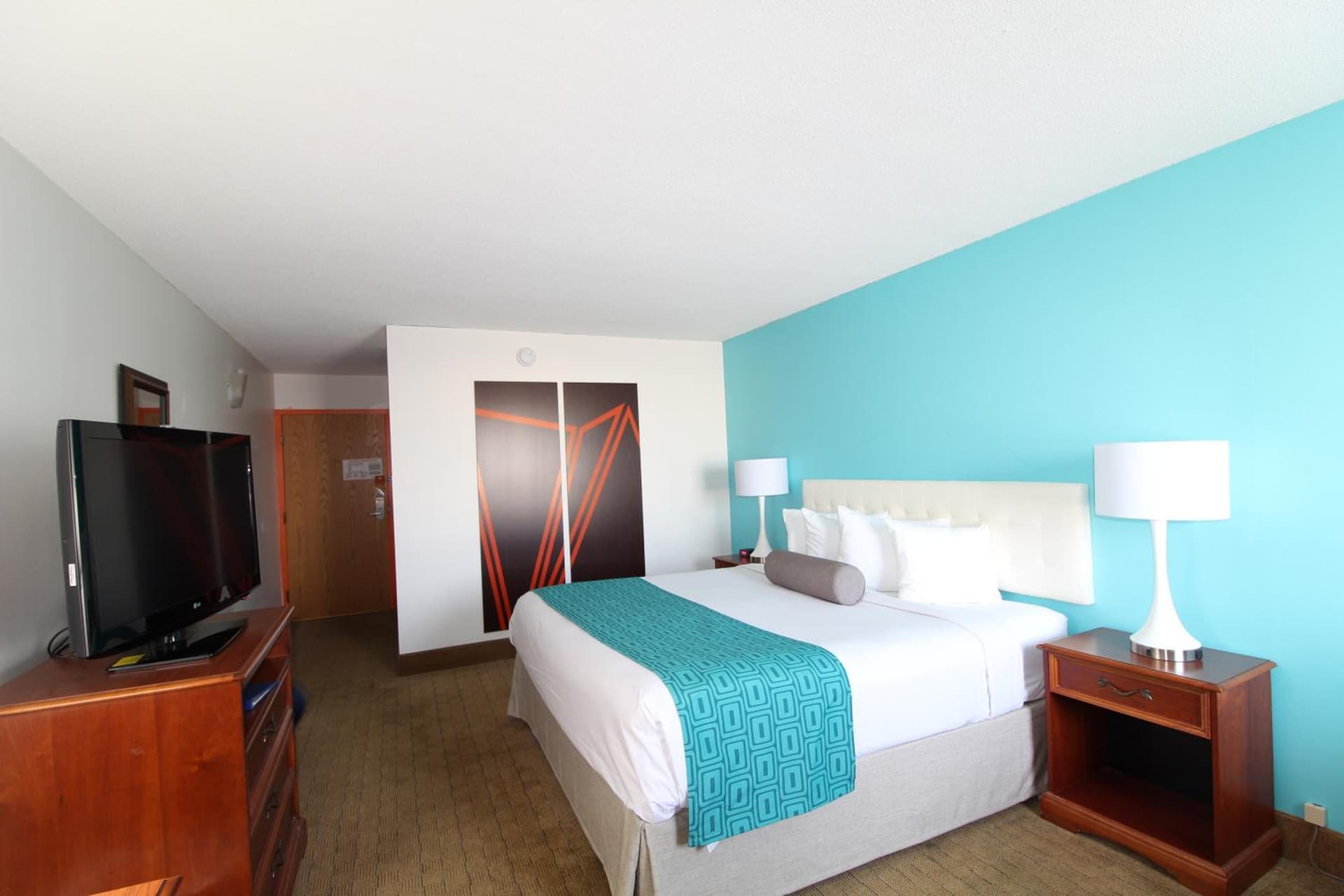 Howard Johnson by Wyndham Evansville East gallery photo in Evansville, IN — image 22