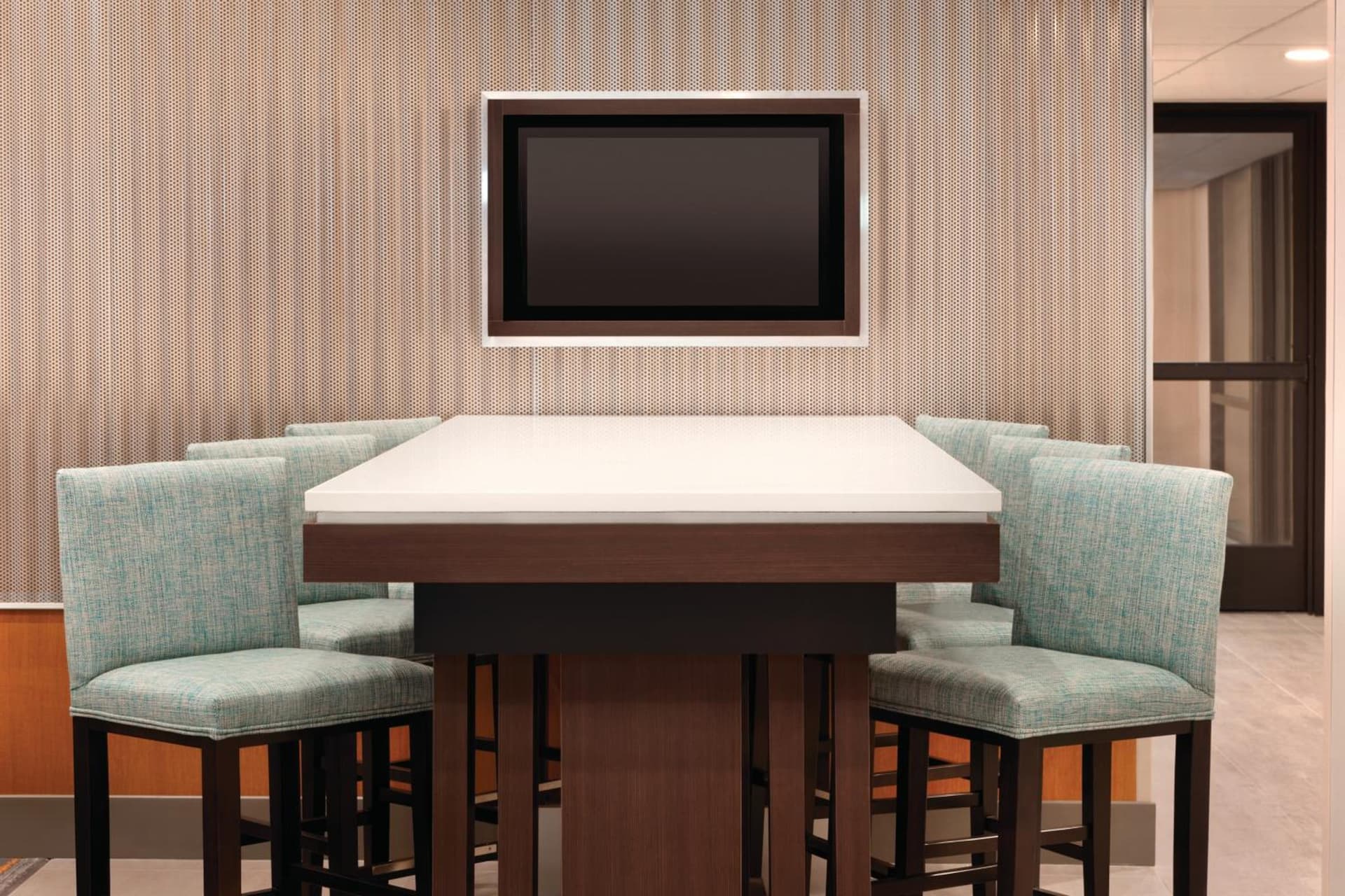 Radisson Hotel Charlotte Airport gallery photo in Charlotte, NC — image 22