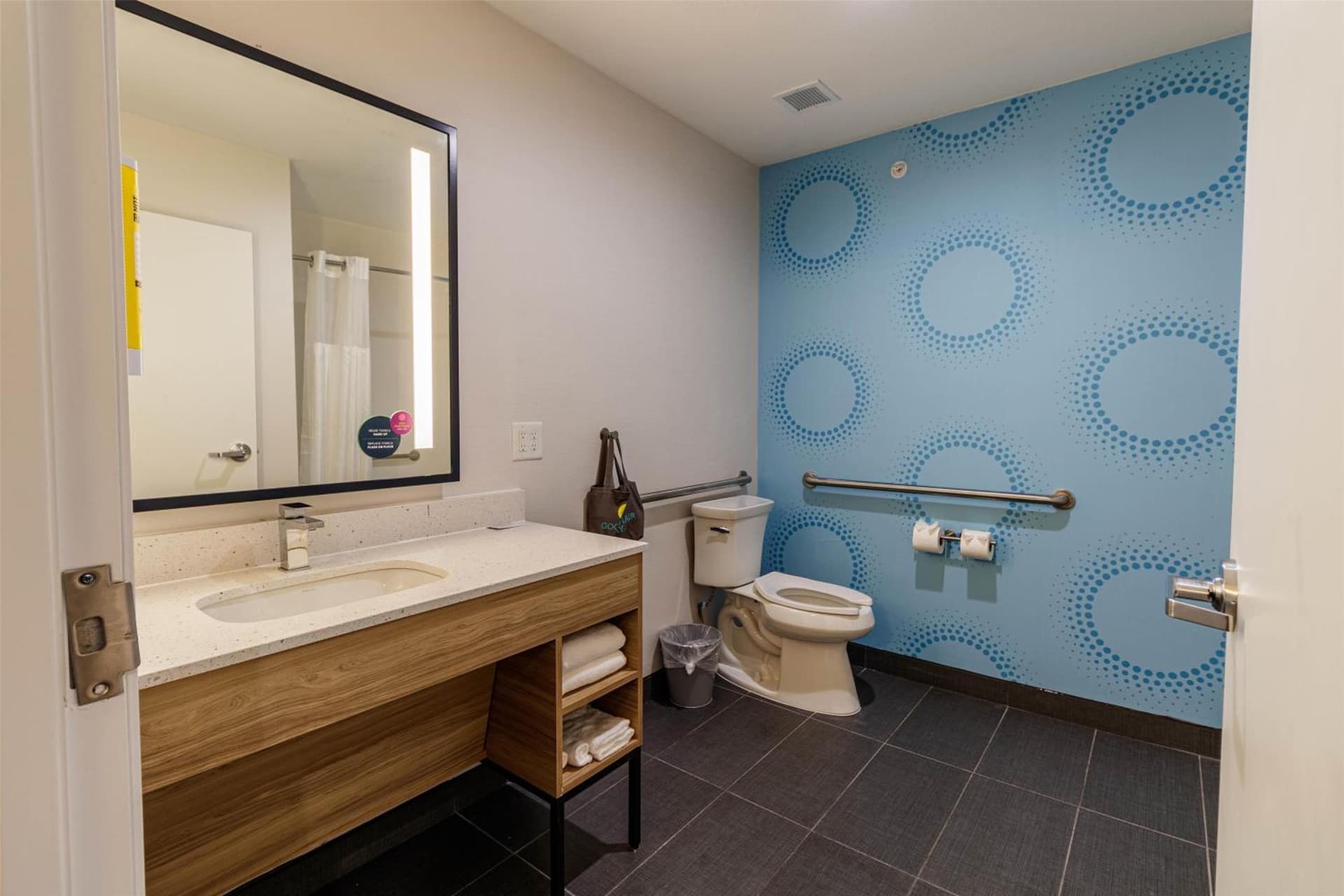 Tru By Hilton Mckinney gallery photo in McKinney, TX — image 18