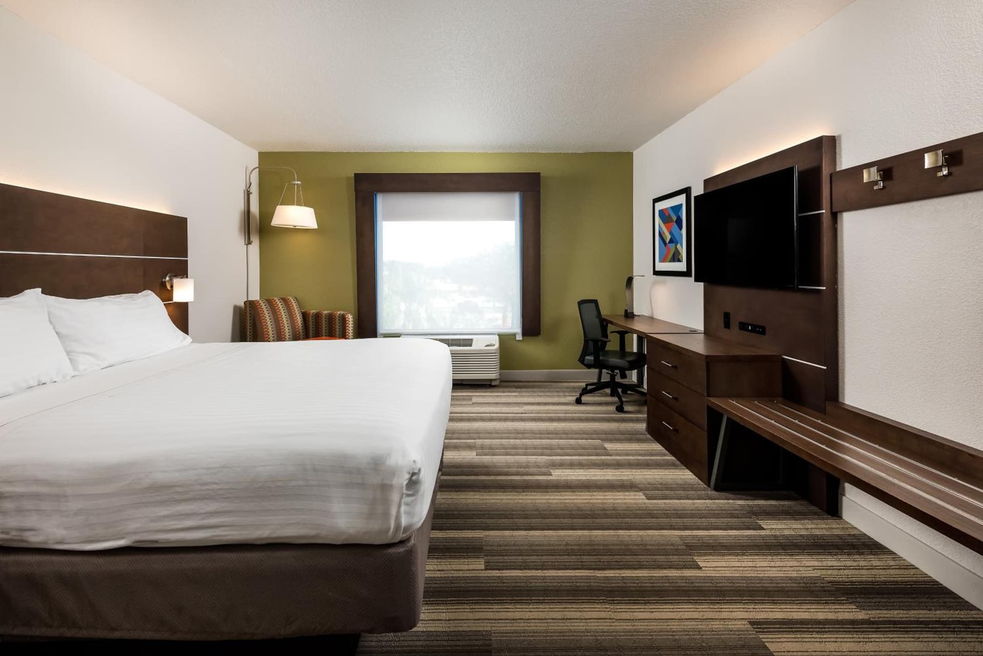Holiday Inn Express Hotel & Suites Bartow by IHG gallery photo in Bartow, FL — image 6