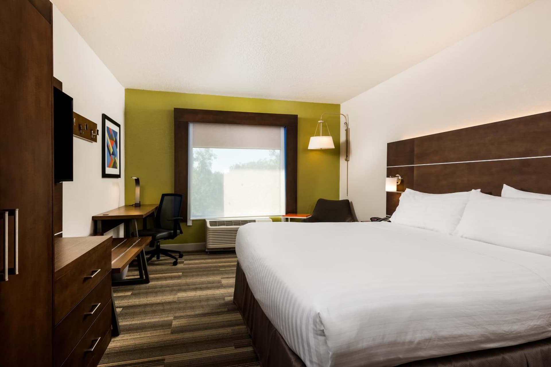 Holiday Inn Express Hotel & Suites Bartow by IHG gallery photo in Bartow, FL — image 8