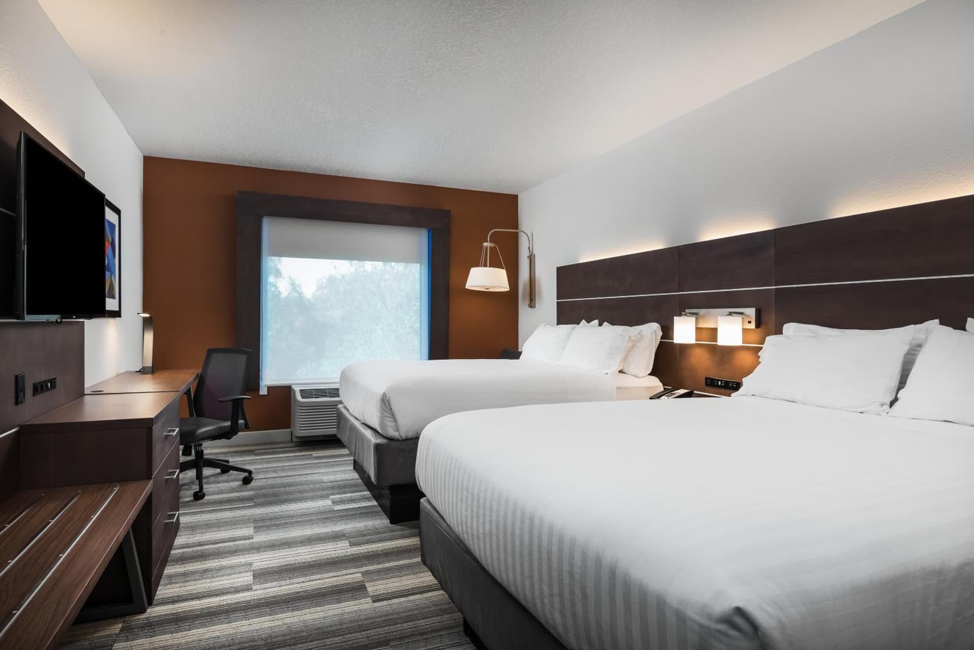 Holiday Inn Express Hotel & Suites Bartow by IHG gallery photo in Bartow, FL — image 9