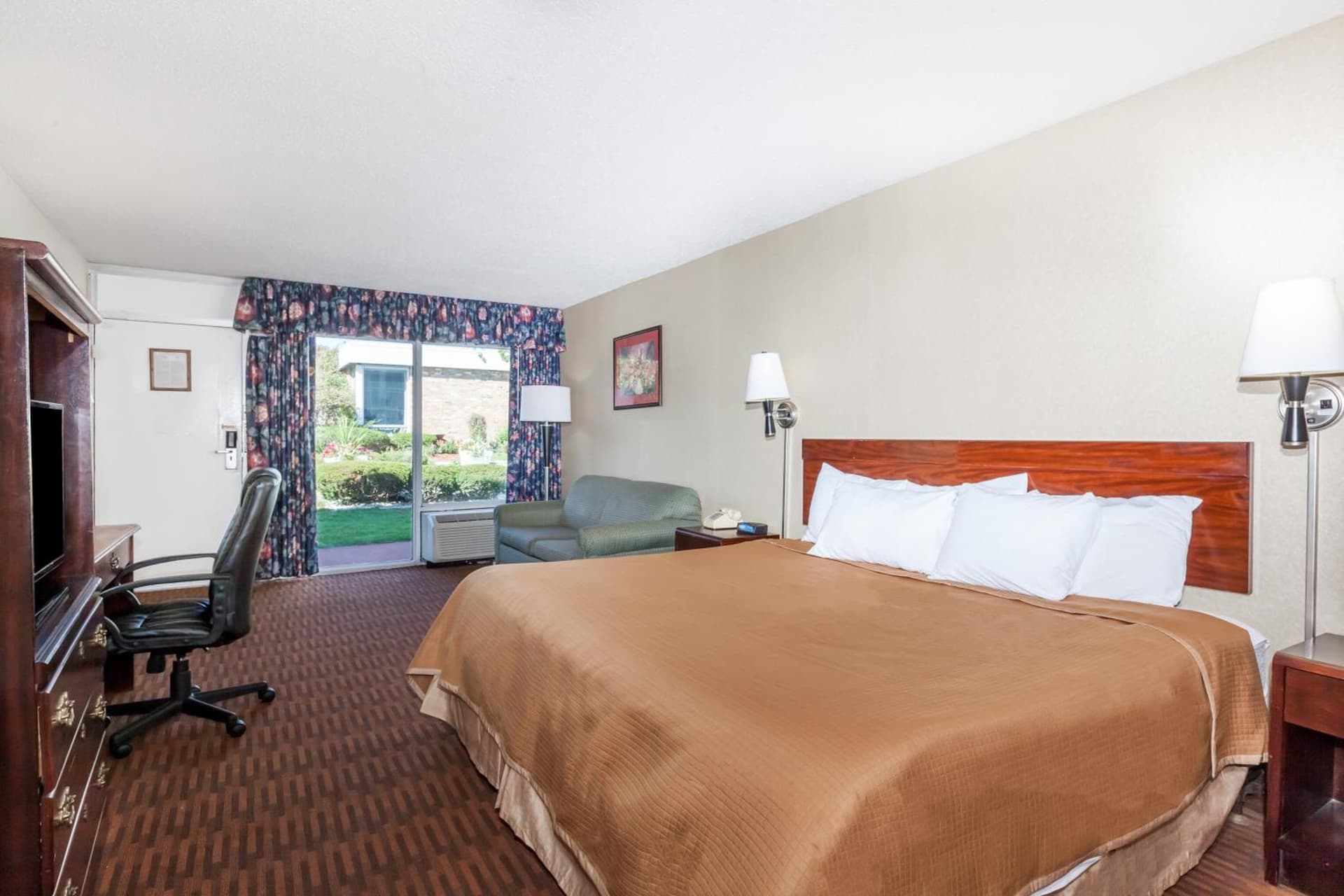 Howard Johnson by Wyndham Albany gallery photo in Albany, NY — image 27