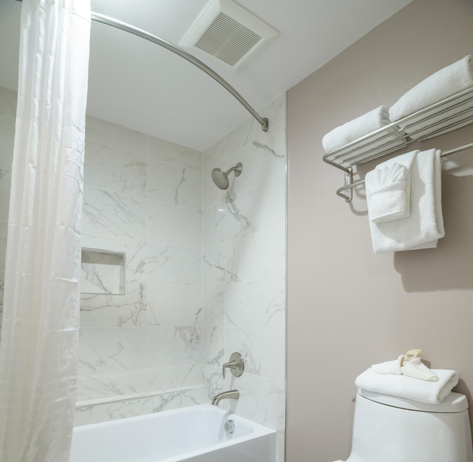 Woodcrest Hotel Cupertino gallery photo in Santa Clara, CA — image 14
