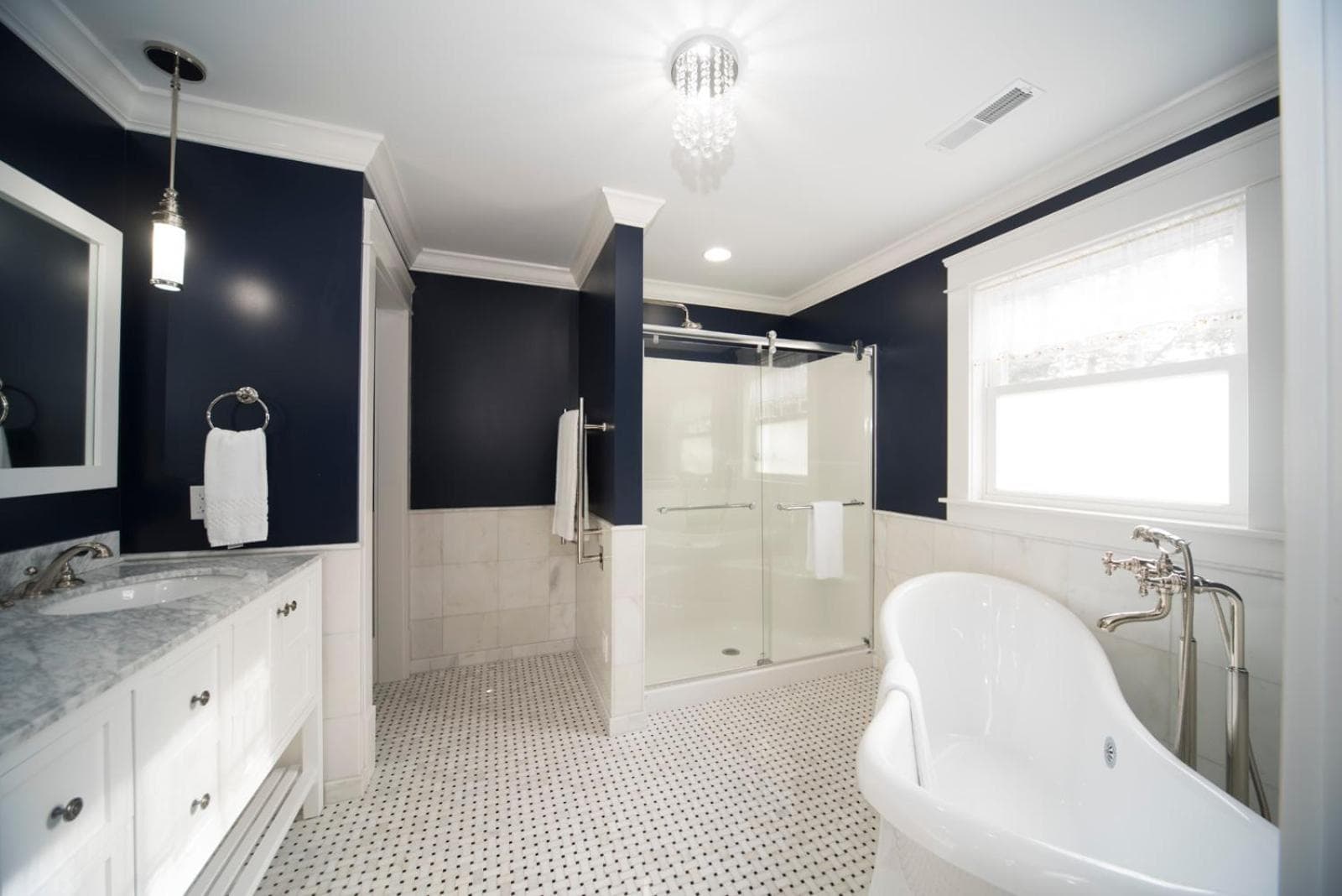 Anchor Inn Boutique Hotel gallery photo in Put-in-Bay, OH — image 44