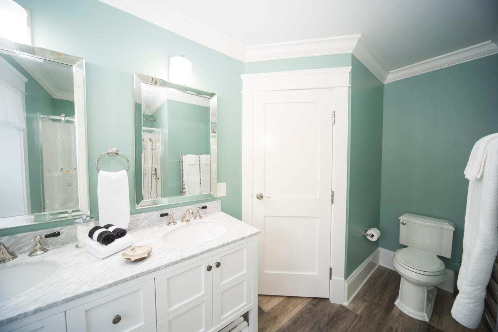 Anchor Inn Boutique Hotel gallery photo in Put-in-Bay, OH — image 18