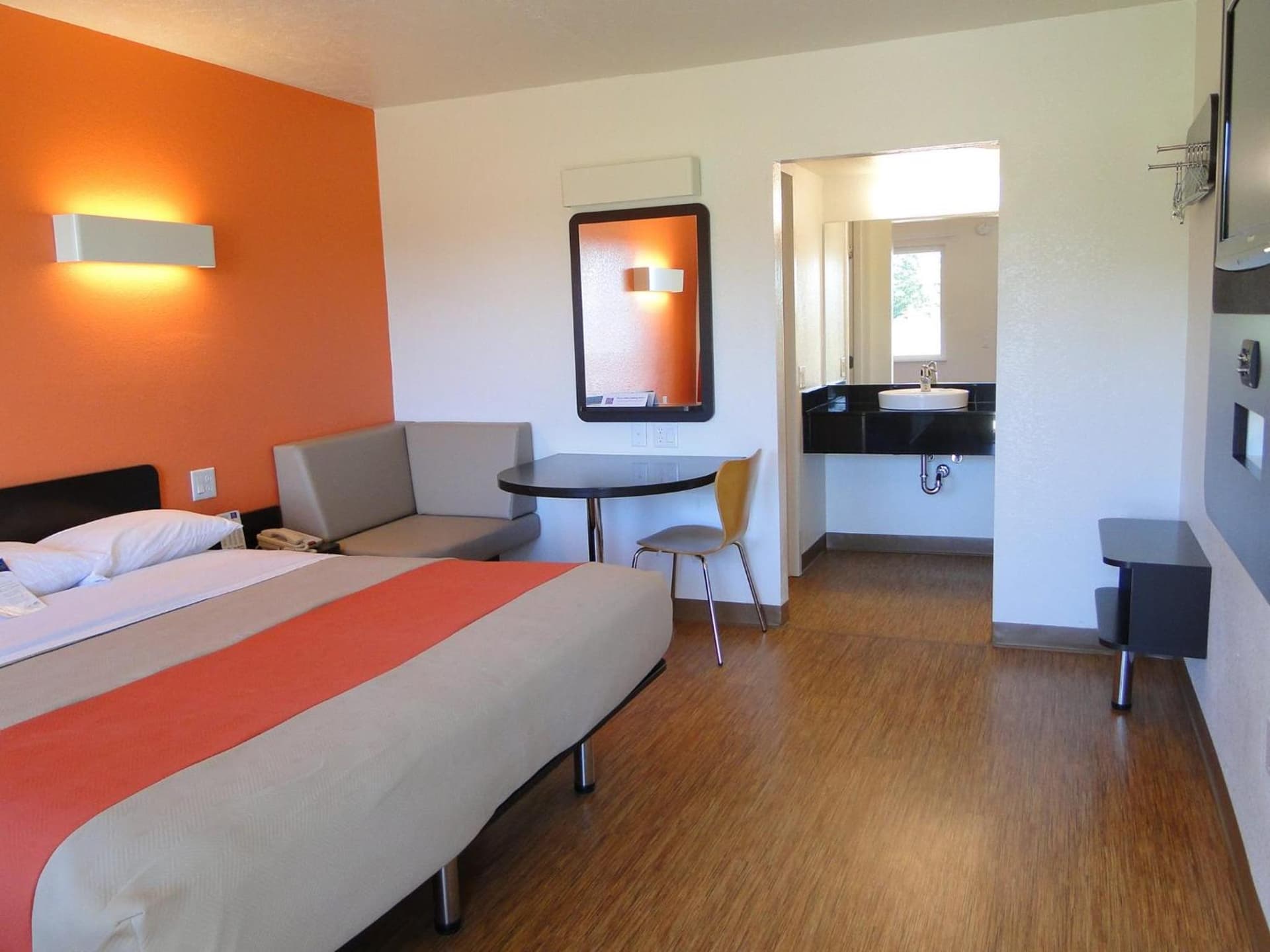 Motel 6-Youngstown, OH gallery photo in Youngstown, OH — image 31