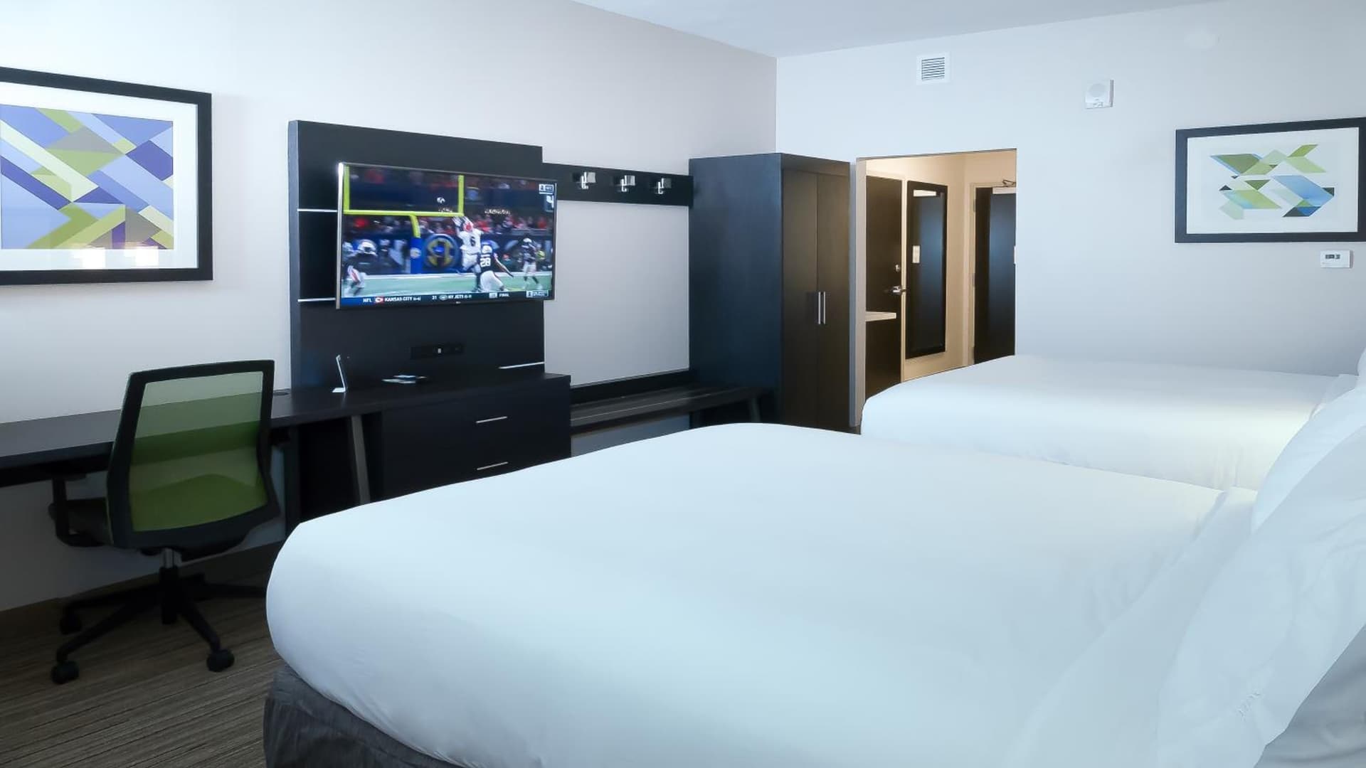 Holiday Inn Express & Suites - Tampa East - Ybor City by IHG gallery photo in Tampa, FL — image 30