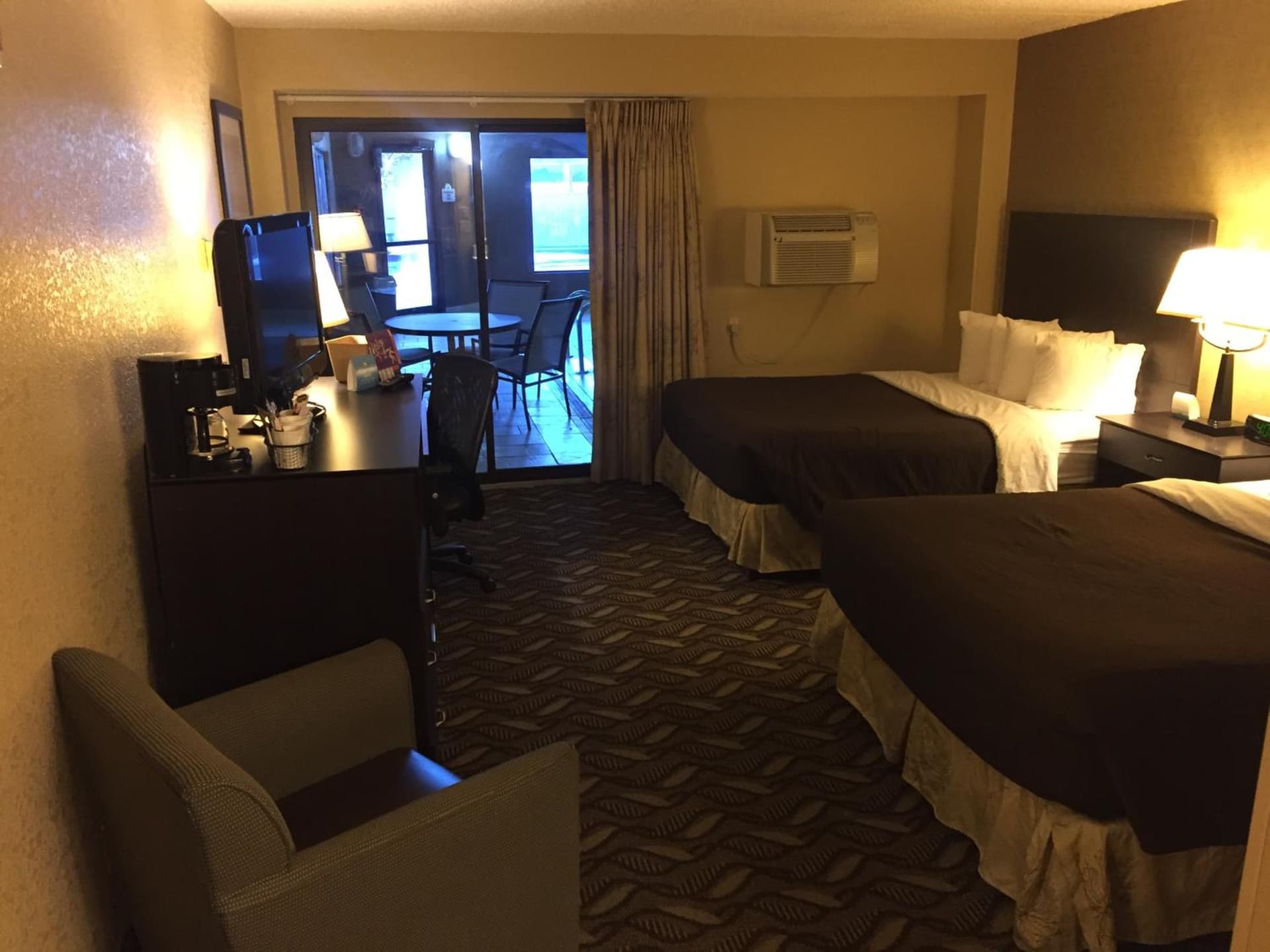 Days Inn by Wyndham Bismarck gallery photo in Bismarck, ND — image 12