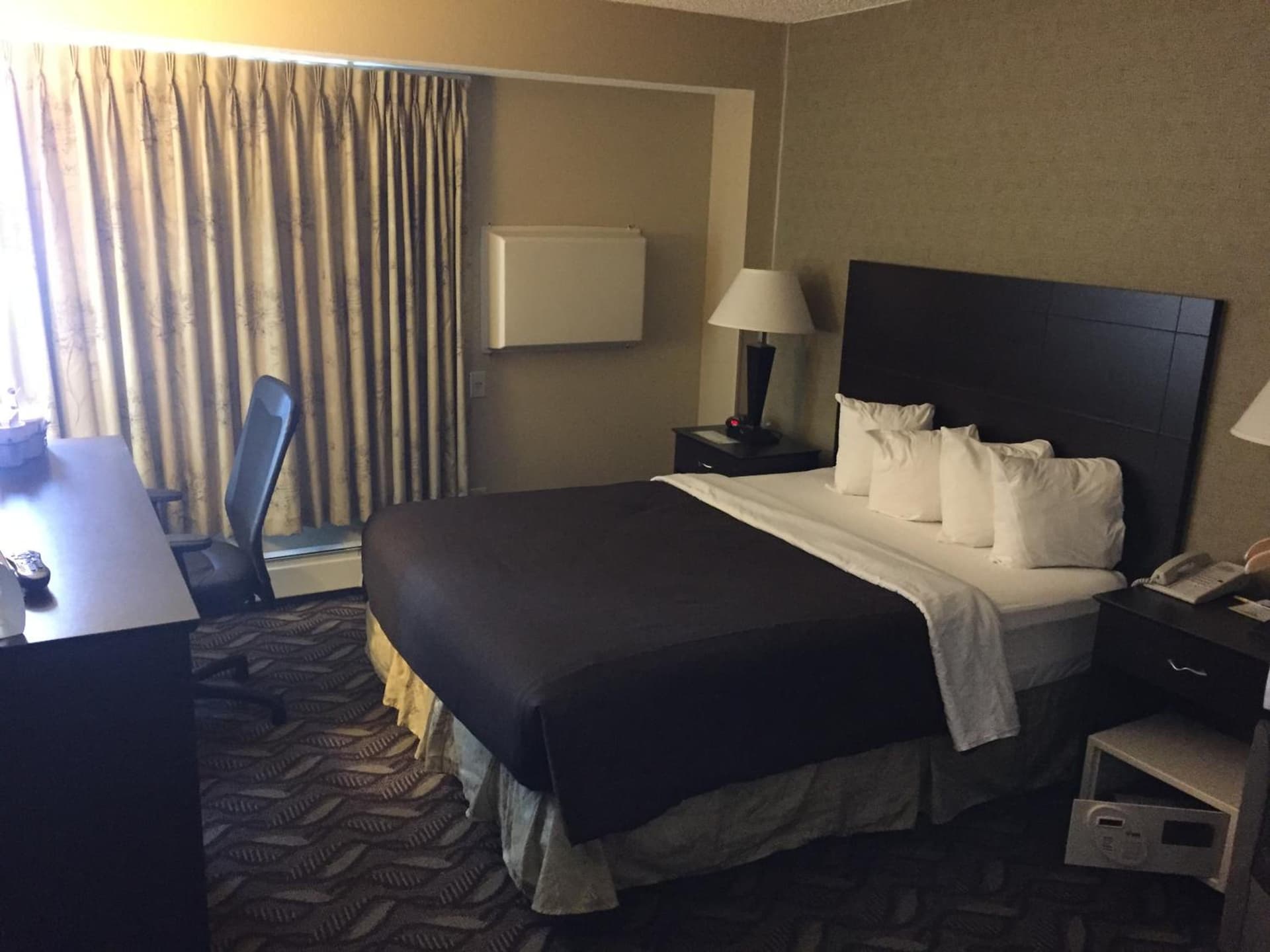 Days Inn by Wyndham Bismarck gallery photo in Bismarck, ND — image 17