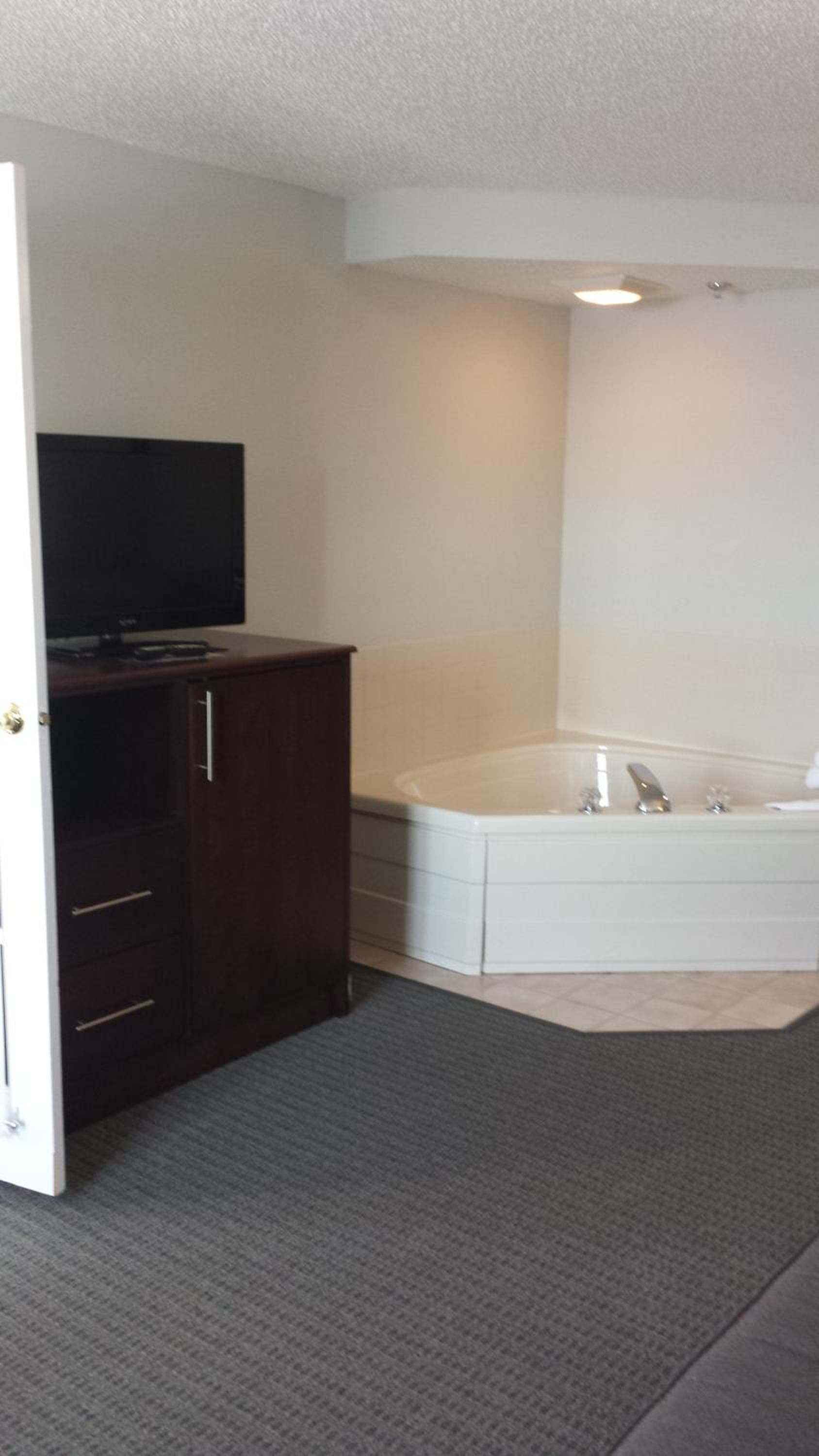 GrandStay Hotel & Suites Hastings gallery photo in Hastings, MN — image 5
