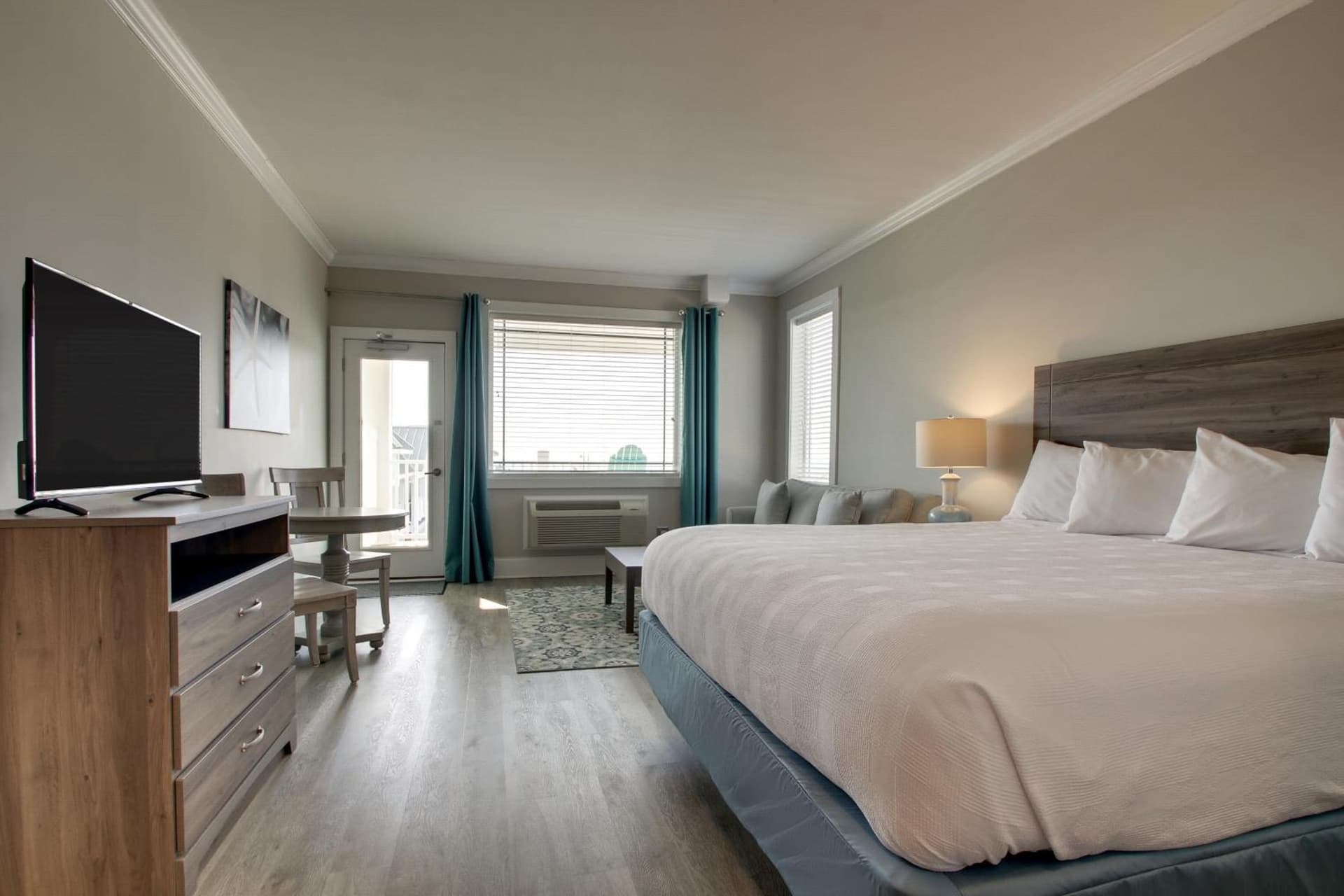 Islander Hotel & Resort gallery photo in Emerald Isle, NC — image 8
