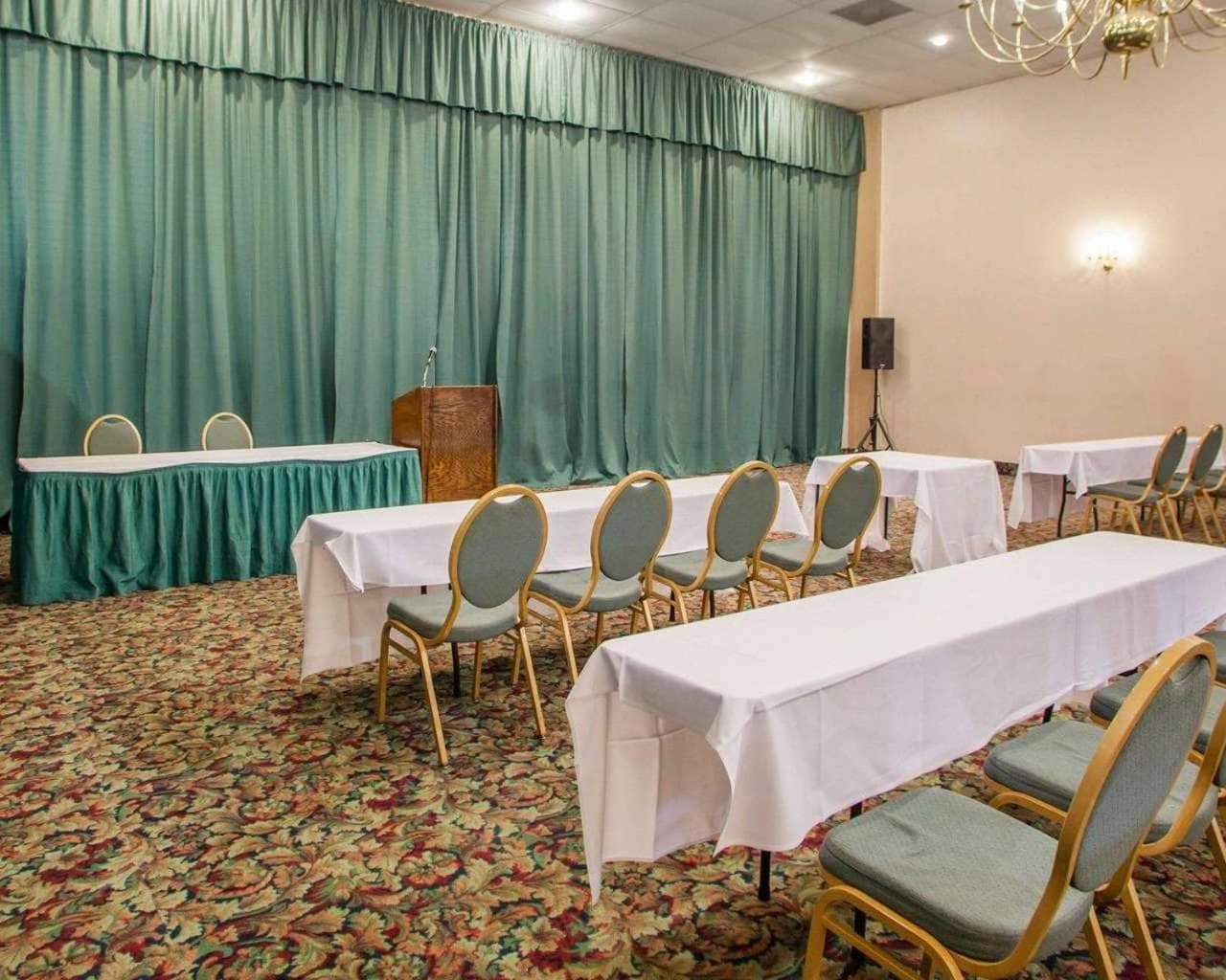 Parkview Inn and Conference Center interior in Allentown, PA — gallery photo 2