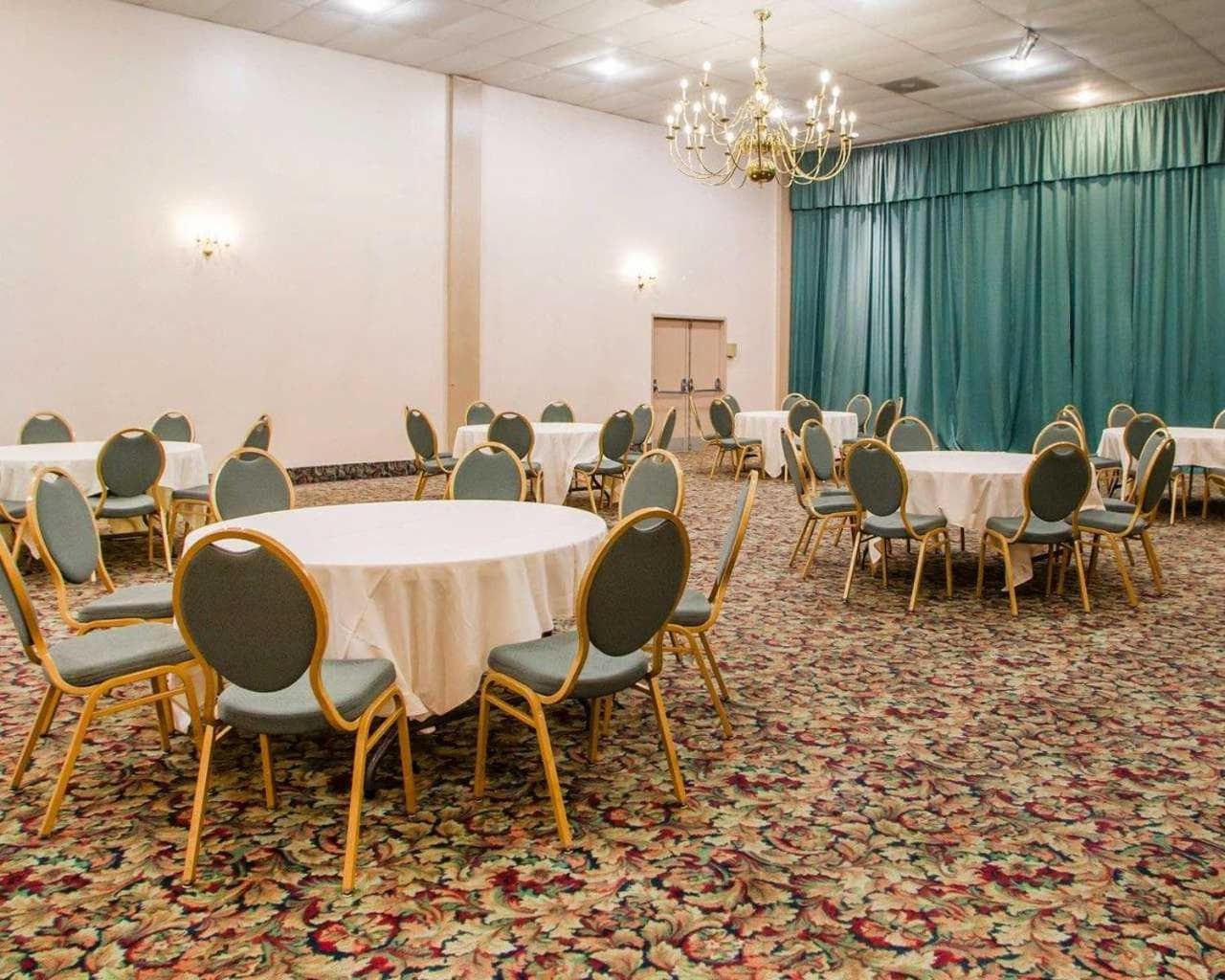 Parkview Inn and Conference Center property views in Allentown, PA — gallery photo 3
