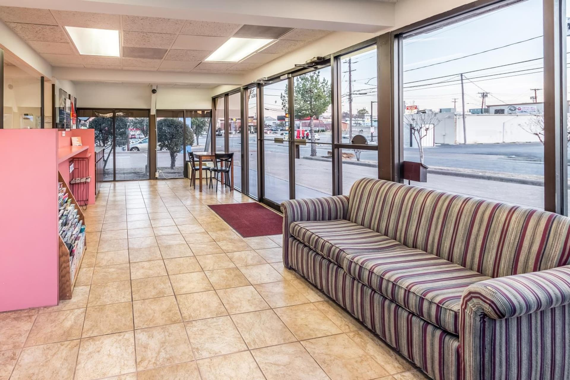 Motel 6-Arlington, TX - UTA gallery photo in Arlington, TX — image 44