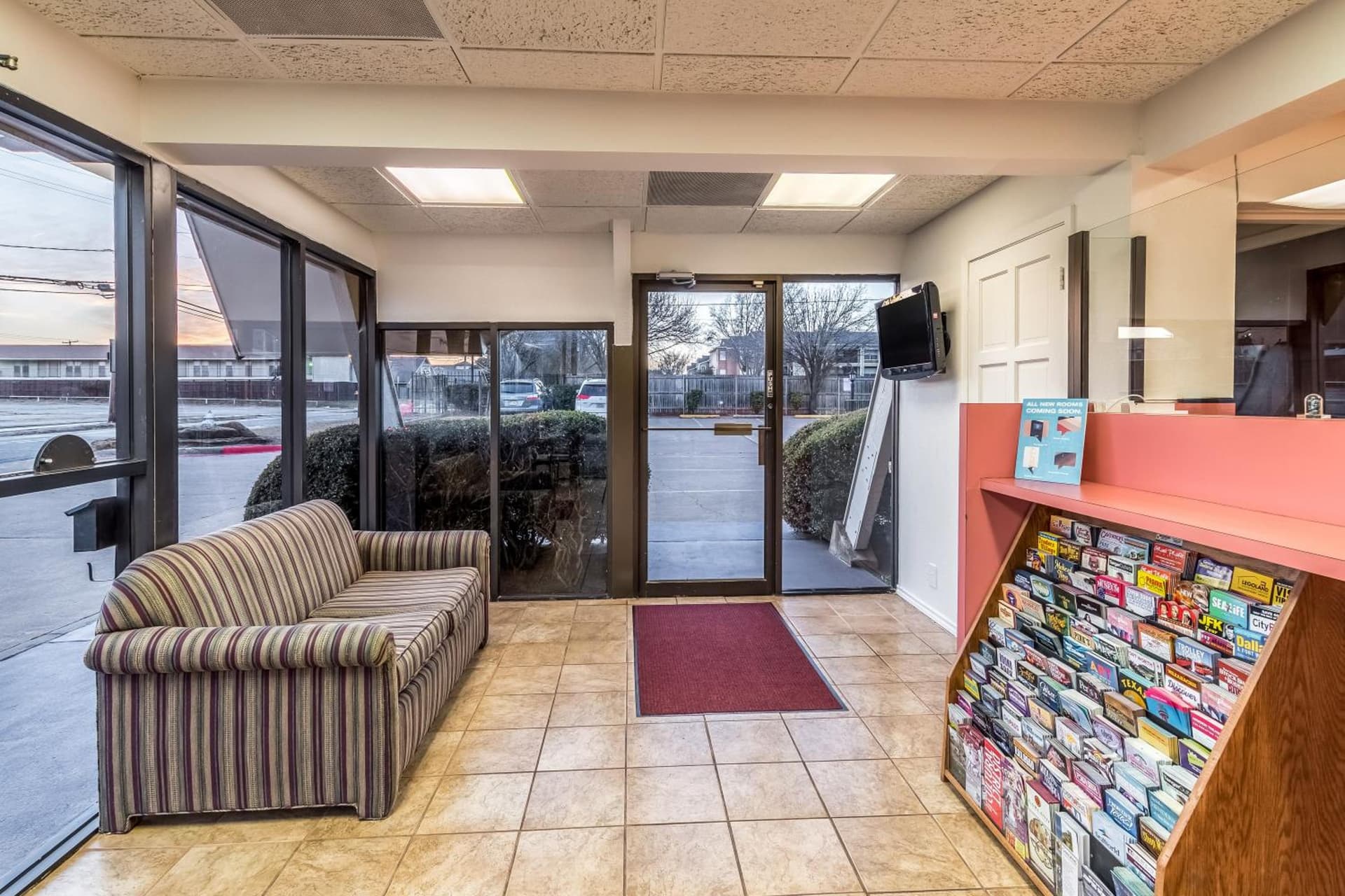 Motel 6-Arlington, TX - UTA gallery photo in Arlington, TX — image 15