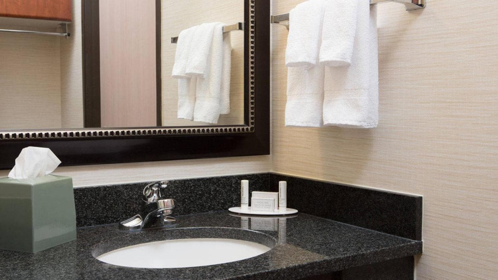 Comfort Inn & Suites Olathe - Kansas City gallery photo in Olathe, KS — image 18