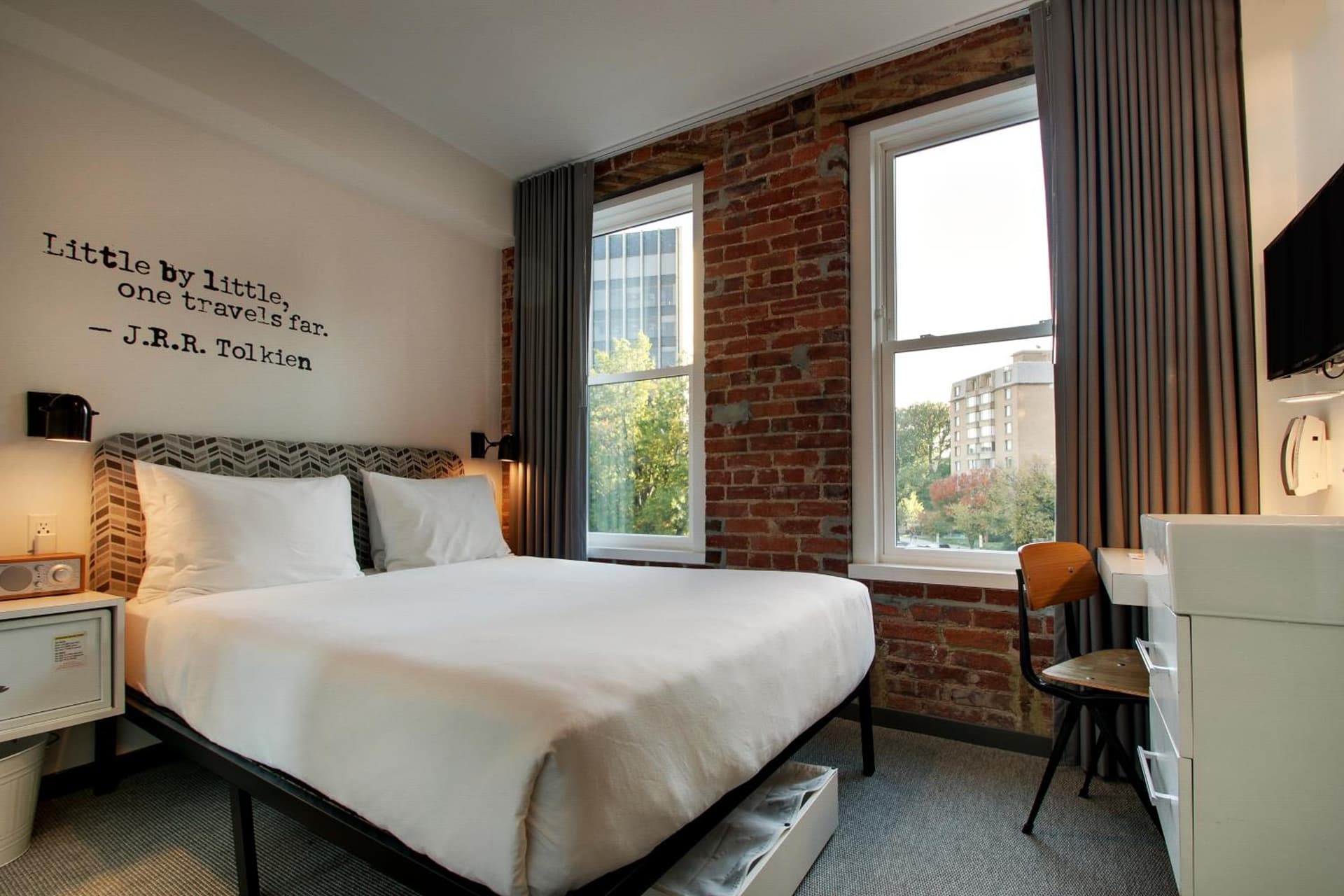 Hotel Hive gallery photo in Washington, DC — image 40