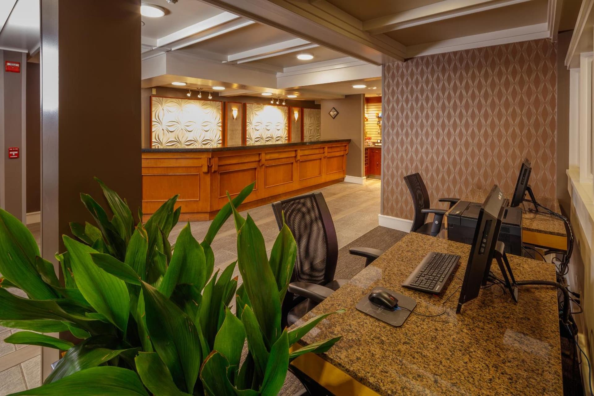 Red Lion Hotel Bellevue gallery photo in Bellevue, WA — image 29