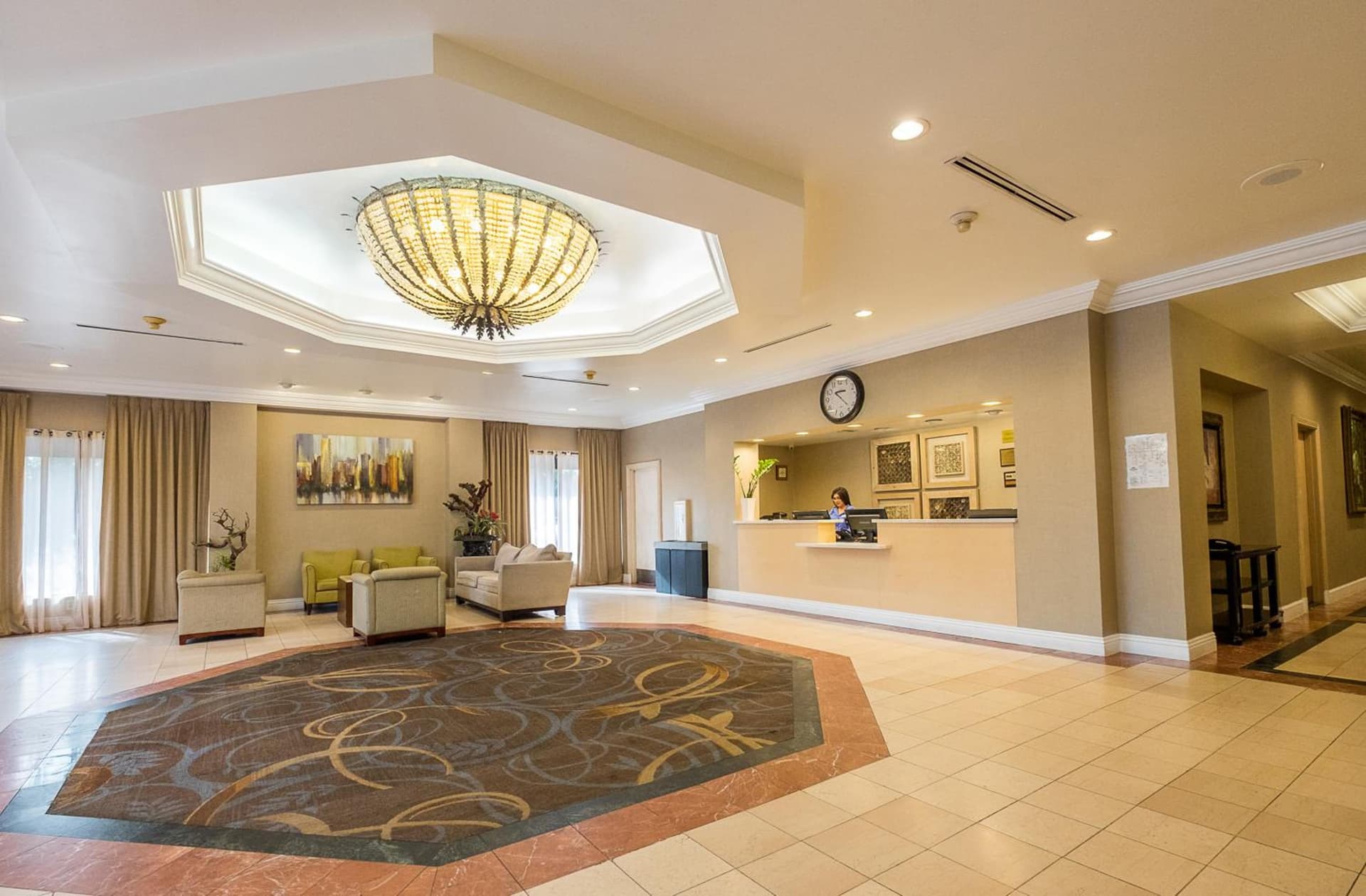 Howard Johnson by Wyndham Fullerton/Anaheim Conference Cntr gallery photo in Fullerton, CA — image 18