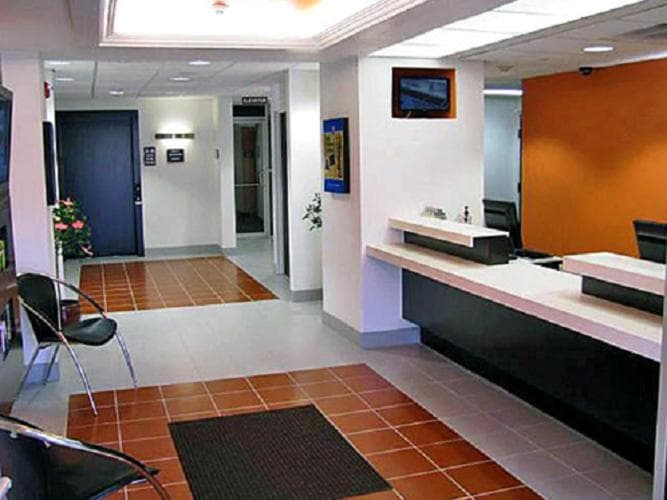 Motel 6-Marble Falls, TX interior in Marble Falls, TX — gallery photo 2