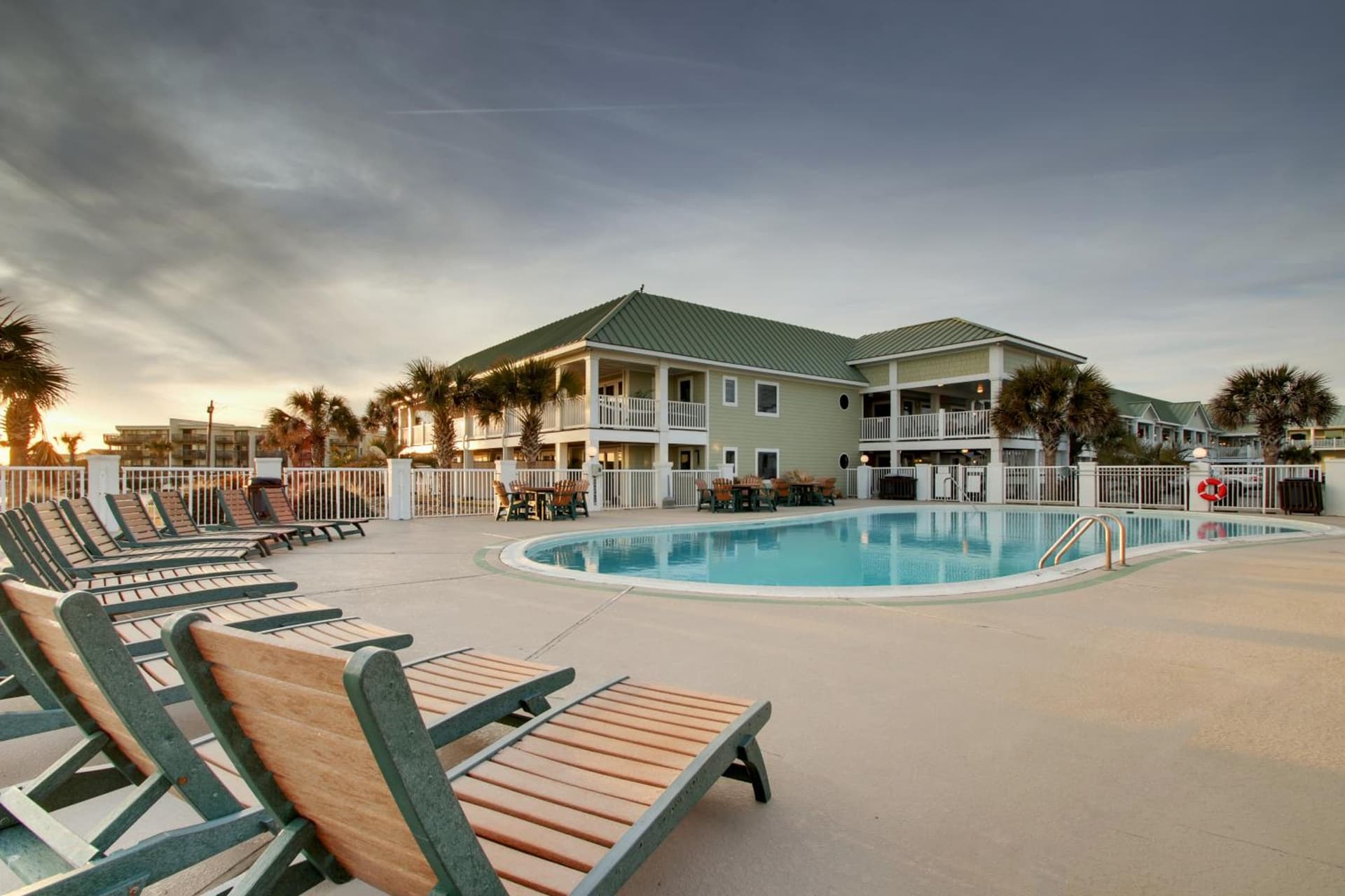 Islander Hotel & Resort interior in Emerald Isle, NC — gallery photo 2