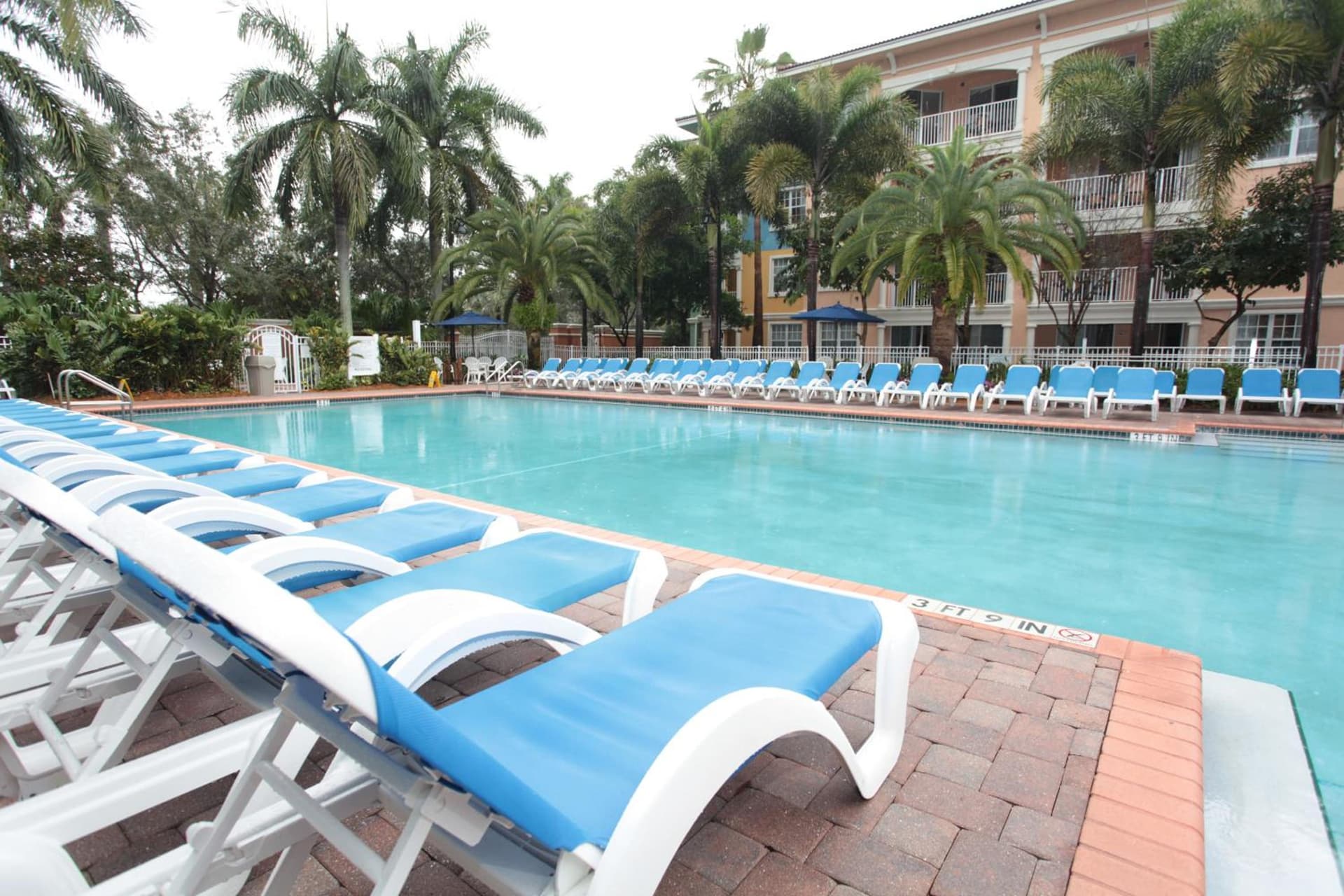 Mizner Place at Weston Town Center, Fort Lauderdale gallery photo in Weston, FL — image 18