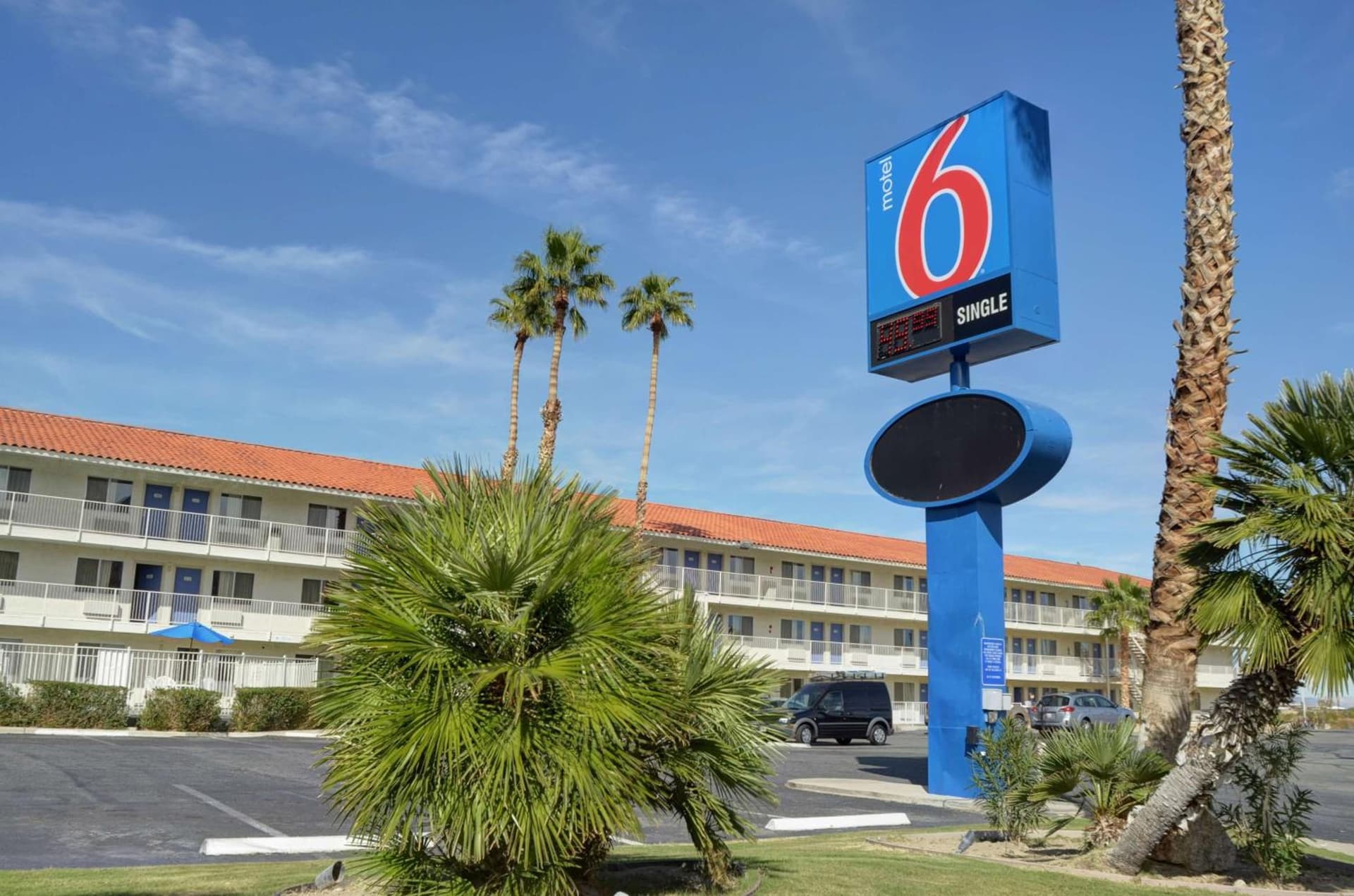 Motel 6-Twentynine Palms, CA featured exterior or lobby in Twentynine Palms, CA — similar hotel