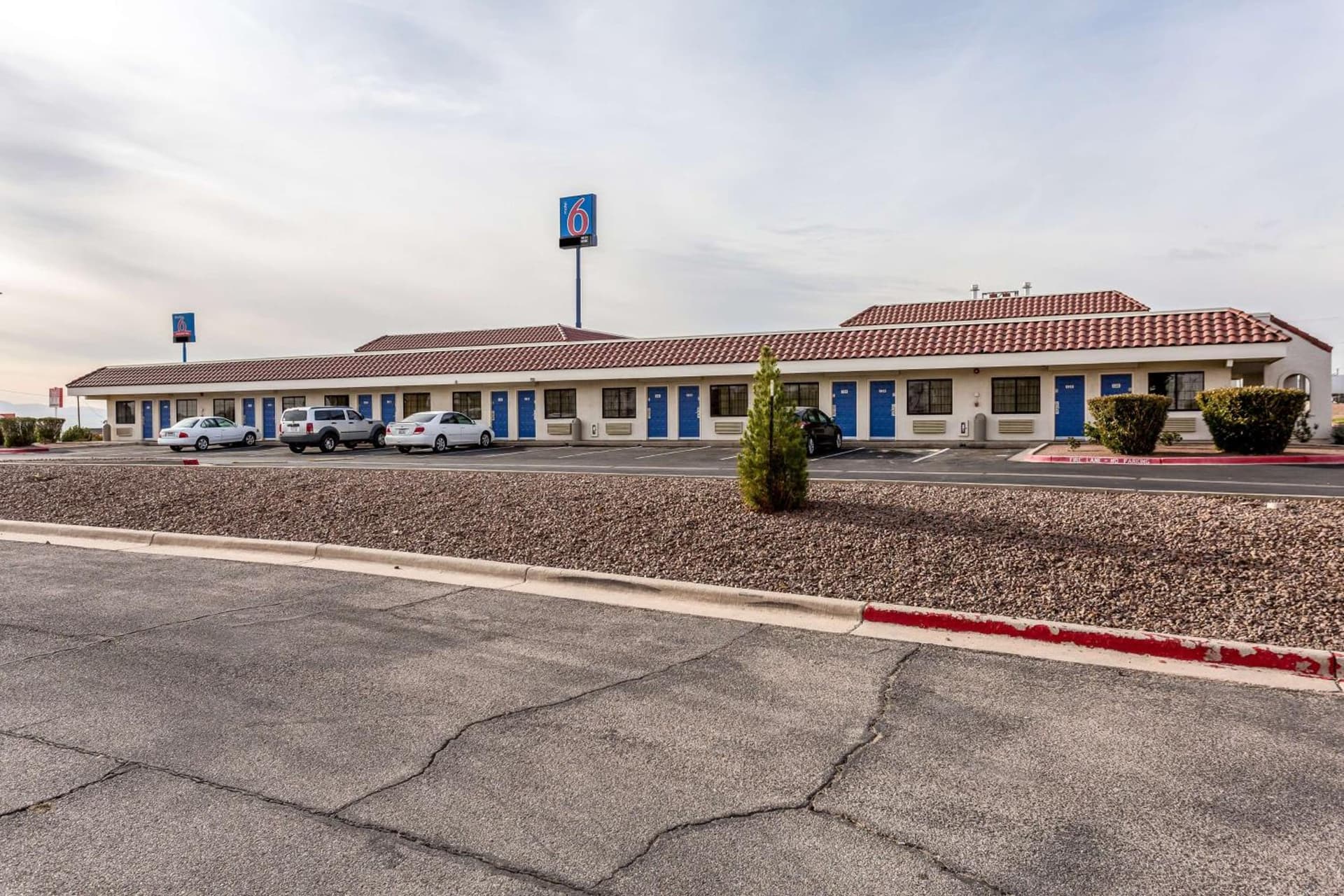 Motel 6-El Paso, TX - East interior in El Paso, TX — gallery photo 2