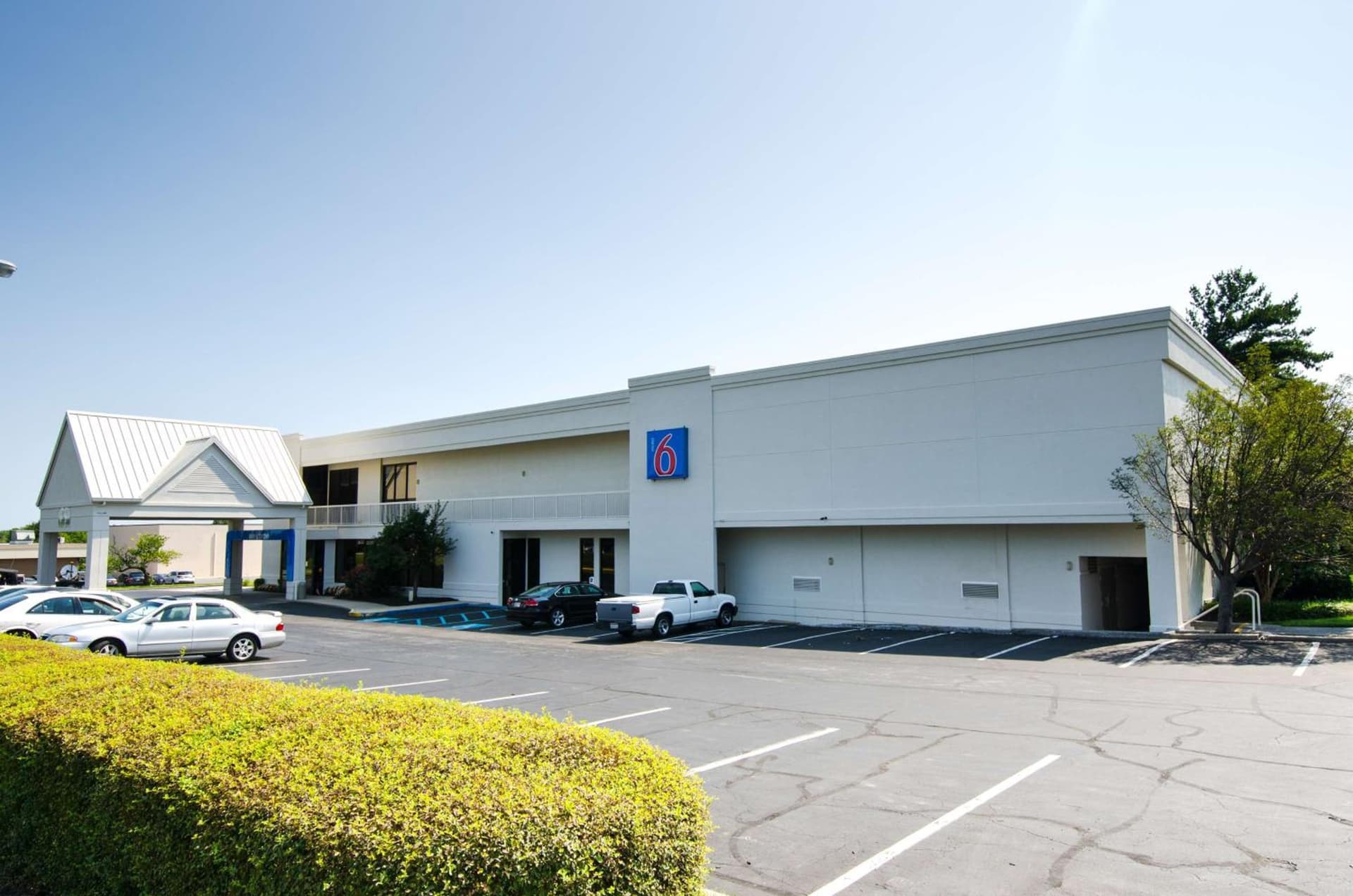 Motel 6-Frederick, MD - Fort Detrick featured exterior or lobby in Frederick, MD — similar hotel