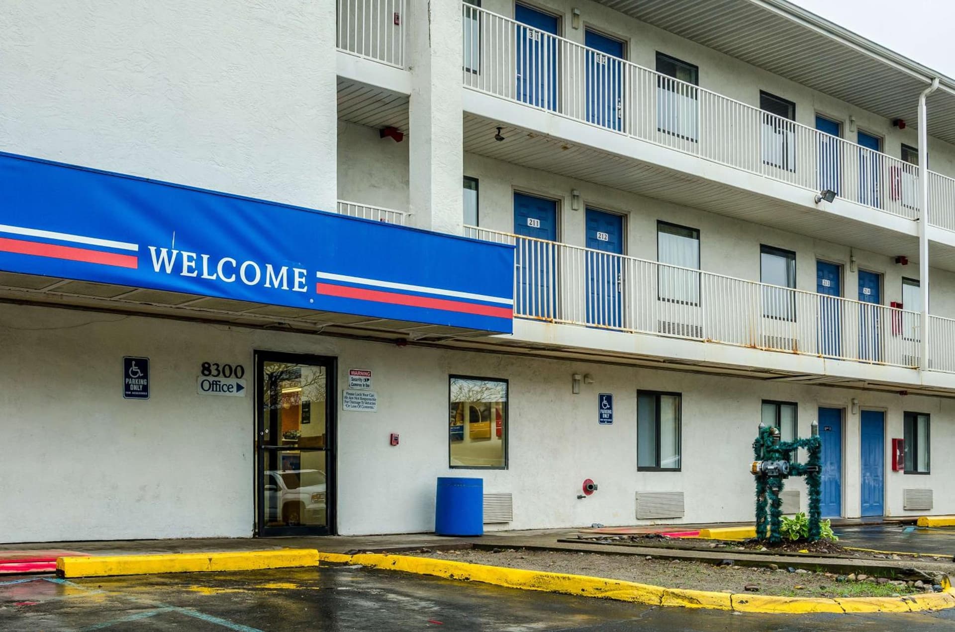 Motel 6-Warren, MI - Detroit East gallery photo in Warren, MI — image 14