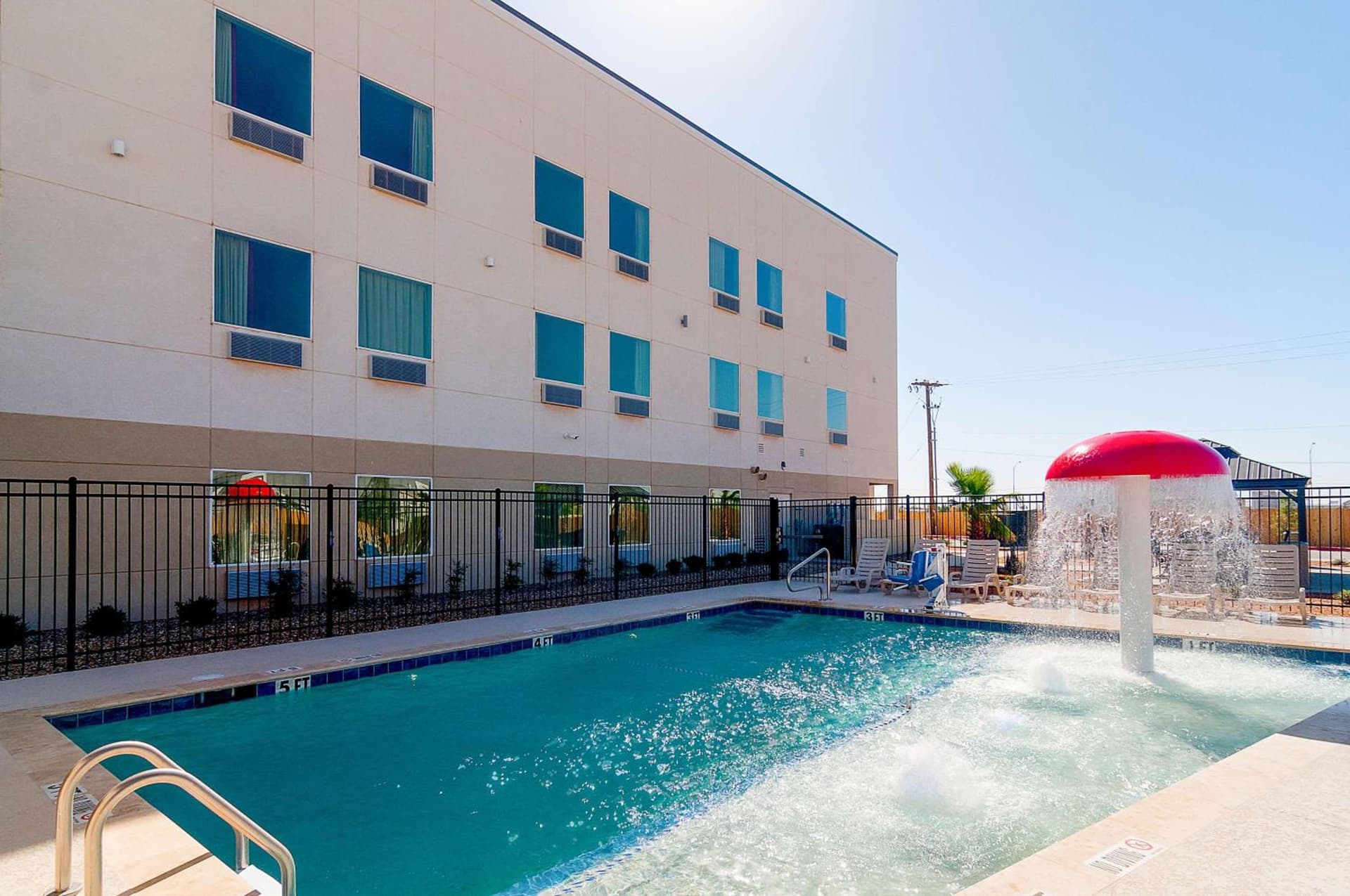 Motel 6-Midland, TX gallery photo in Midland, TX — image 33
