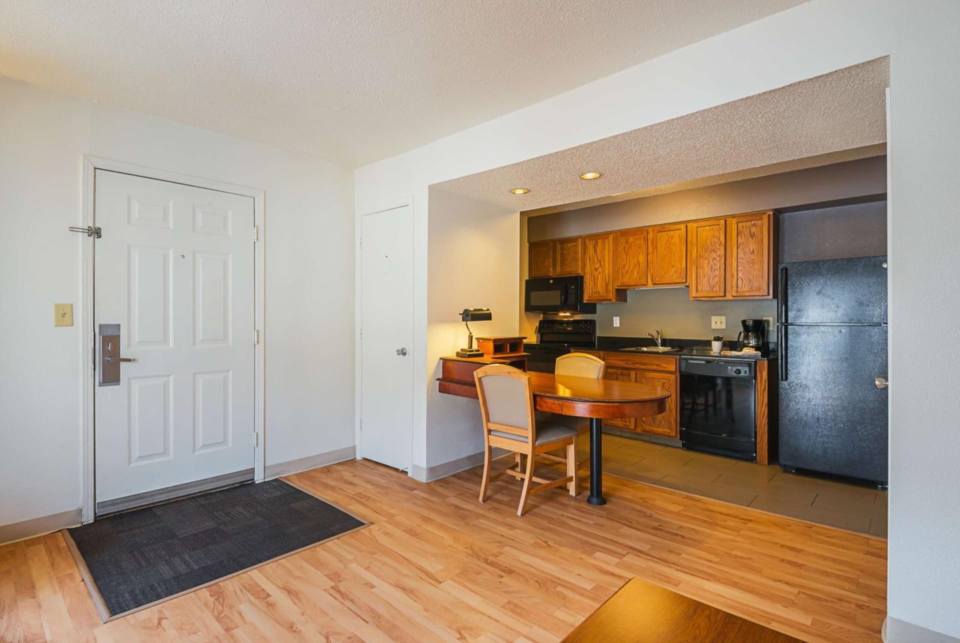 Studio 6 Extended Stay - Greensboro, NC gallery photo in Greensboro, NC — image 28