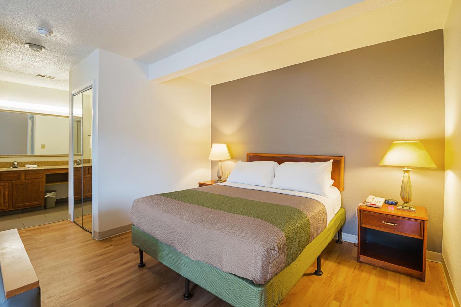 Studio 6 Extended Stay - Greensboro, NC gallery photo in Greensboro, NC — image 10