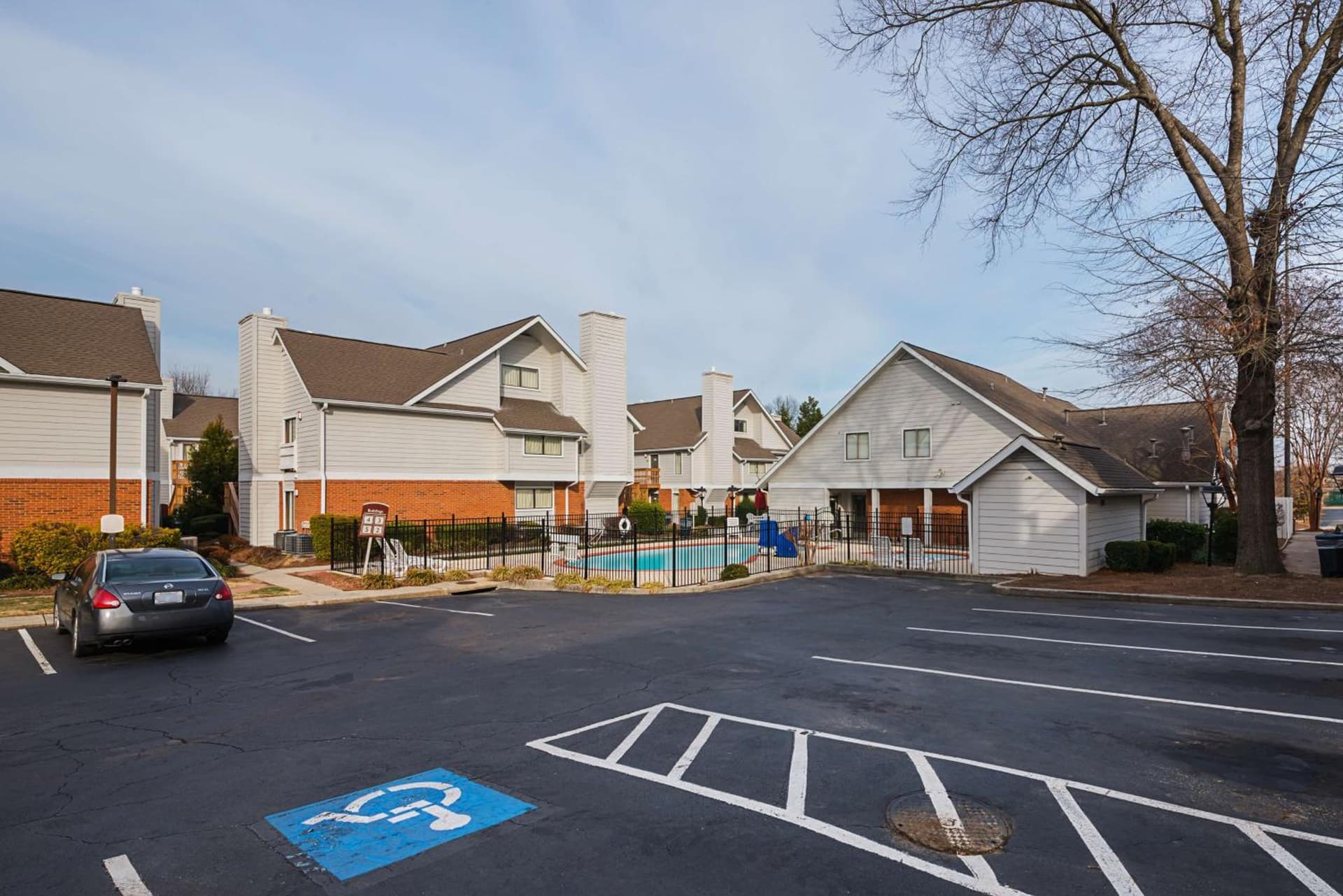 Studio 6 Extended Stay - Greensboro, NC property views in Greensboro, NC — gallery photo 3