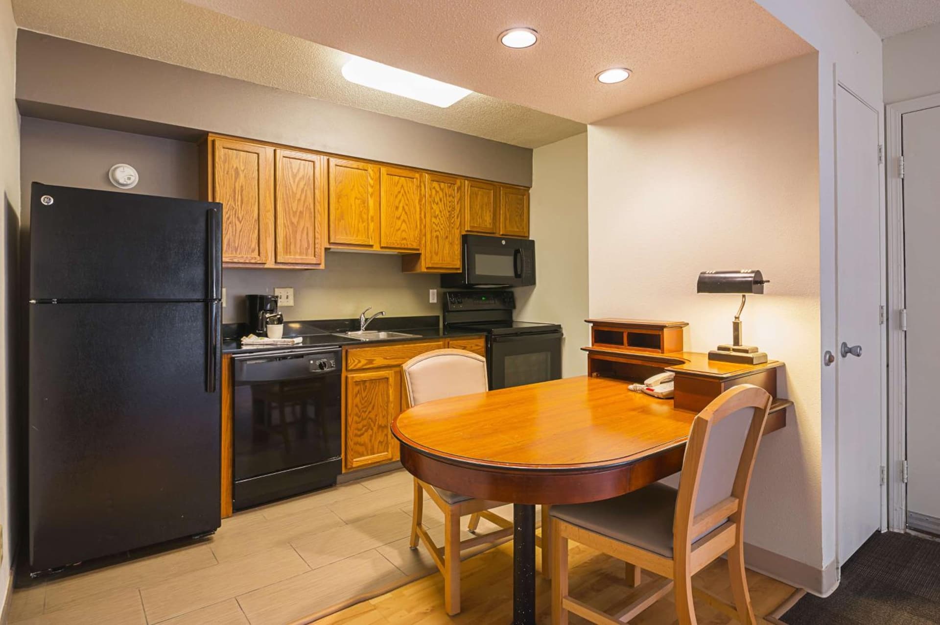 Studio 6 Extended Stay - Greensboro, NC gallery photo in Greensboro, NC — image 18